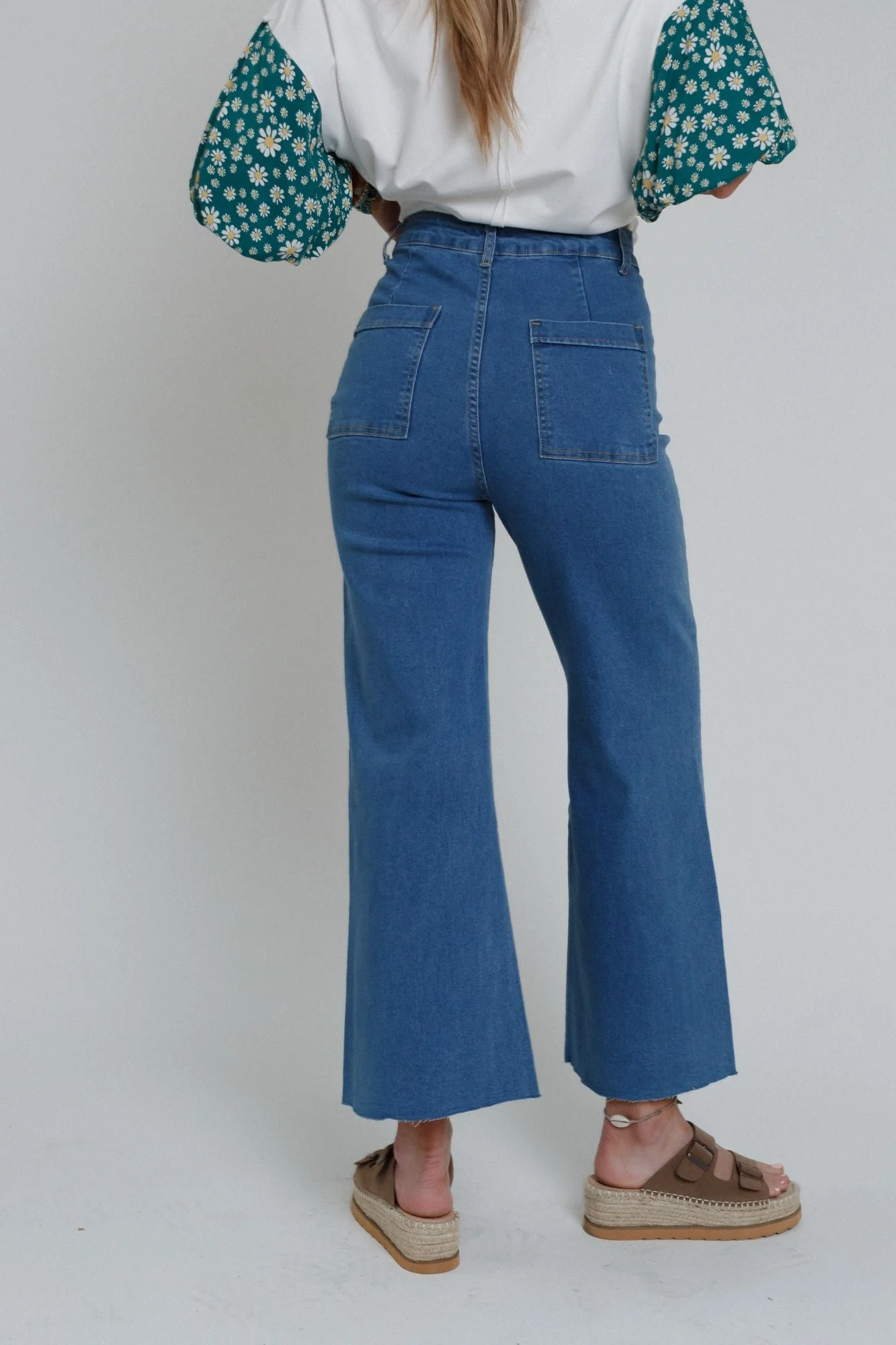 Ahead Of The Pack Cropped Jeans - Denim - Image 6