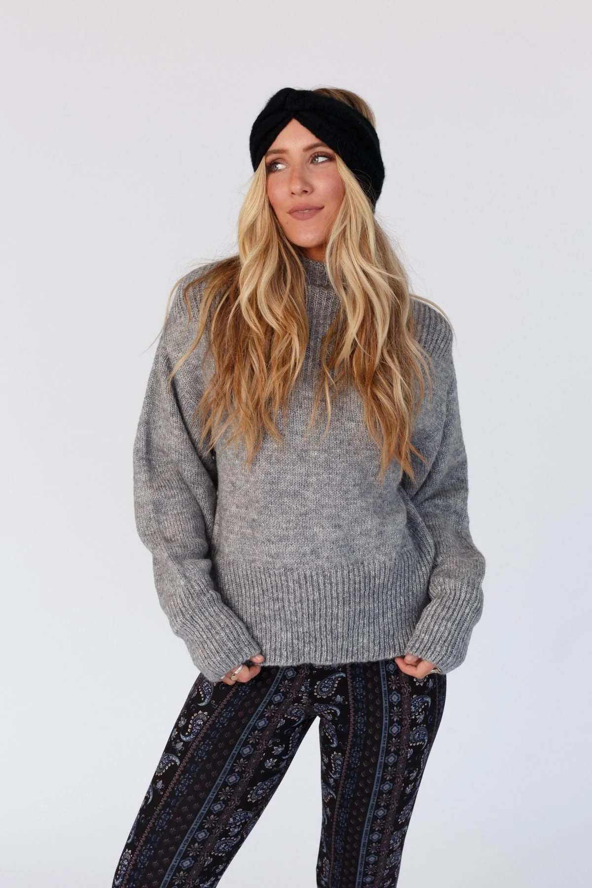 At The Orchard Balloon Sleeve Sweater - Heather Gray - Image 5