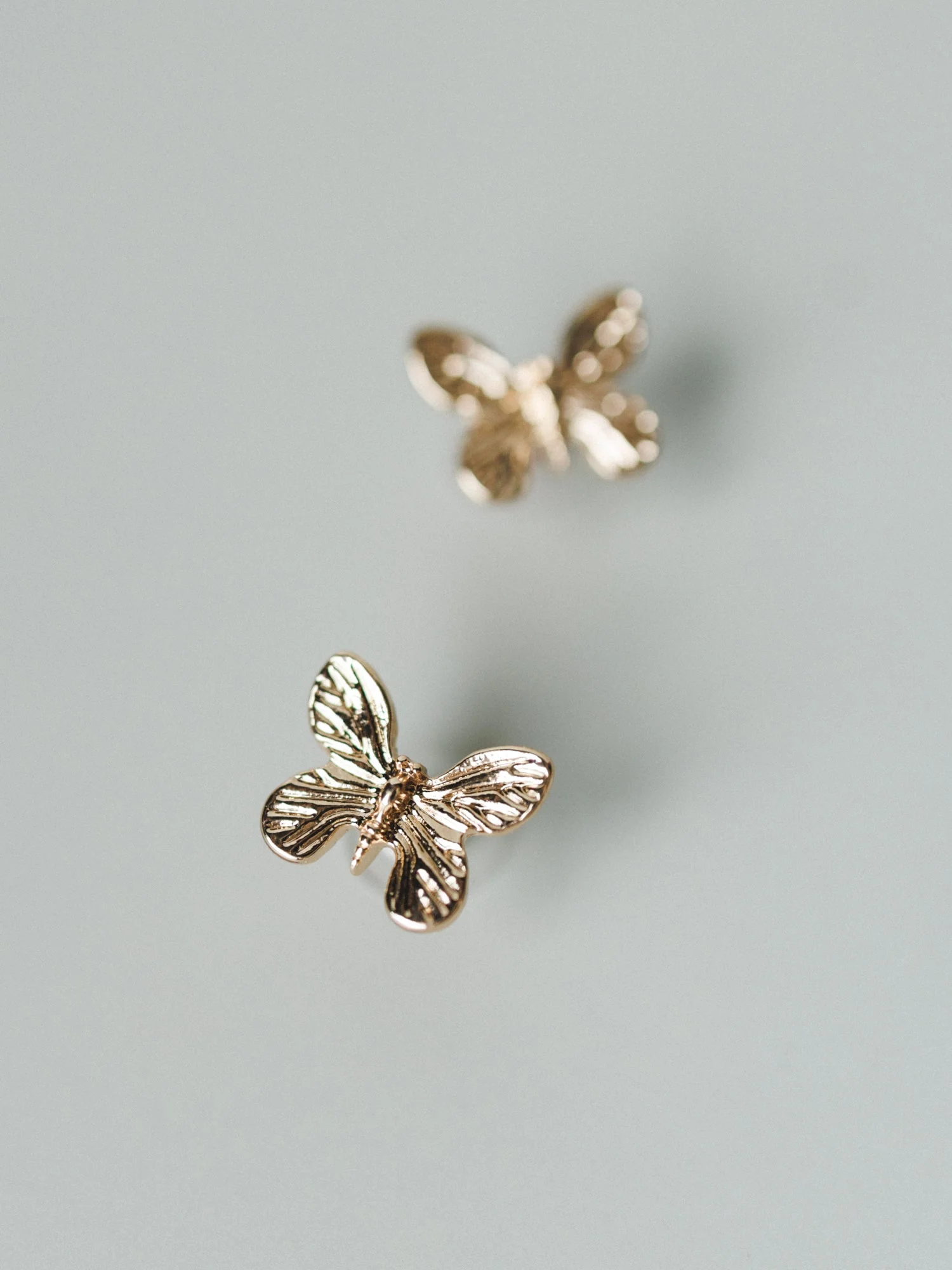 Butterfly Kisses Necklace & Earring Set - Gold - Image 3