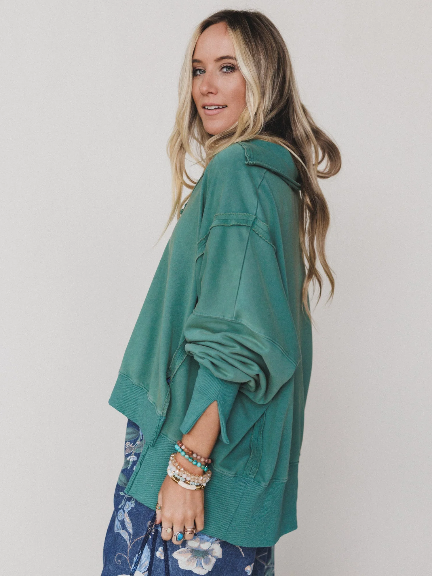 Candace Oversized Collar Sweatshirt - Green - Image 2