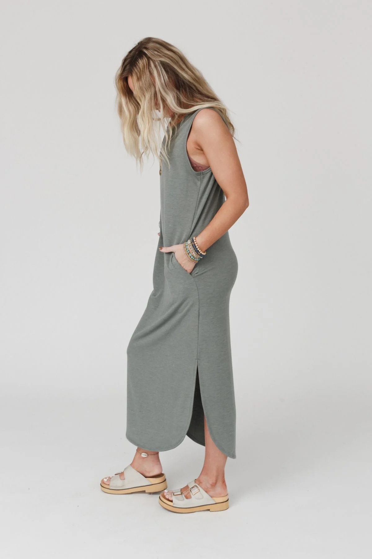 Cassie Sleeveless Pocket Maxi Dress - Light Olive - Image 6