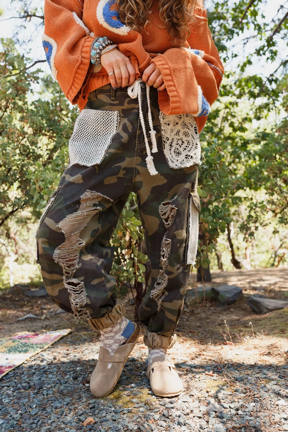 City Sky Distressed Pants - Camo - Image 3