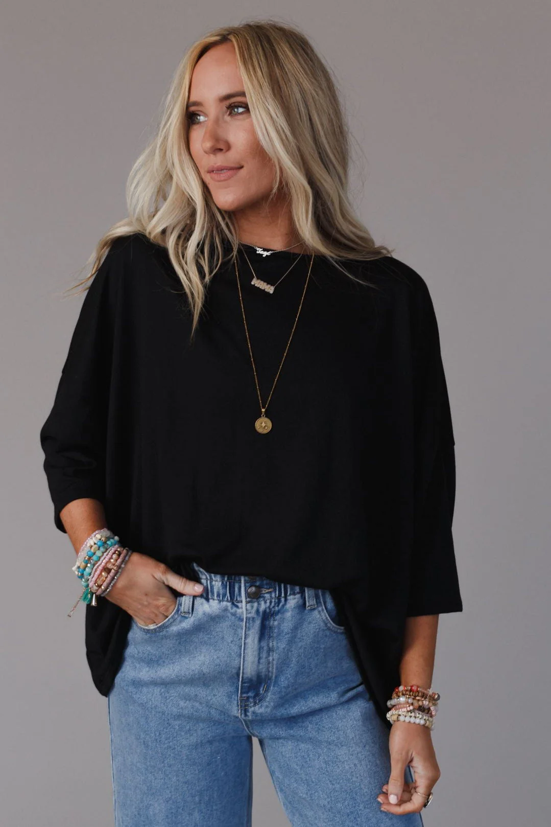 The Nest Cozy Cool Oversized Tee - Black - Image 6