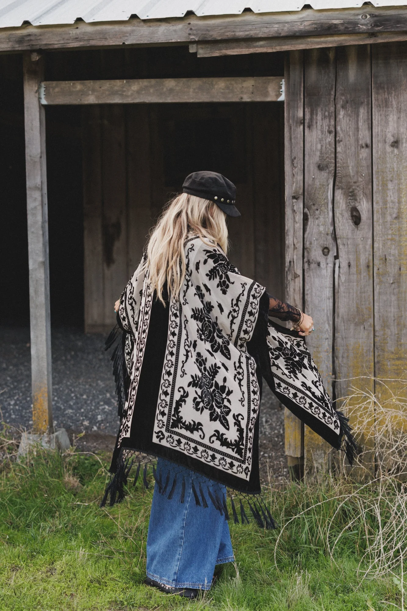 Crushin' On You Velvet Kimono - Black - Image 3