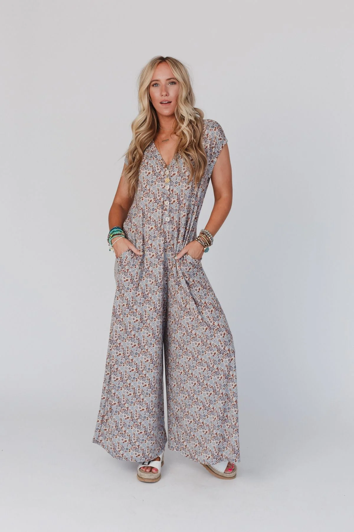 The Nest Daphne Floral Print Jumpsuit - Blue