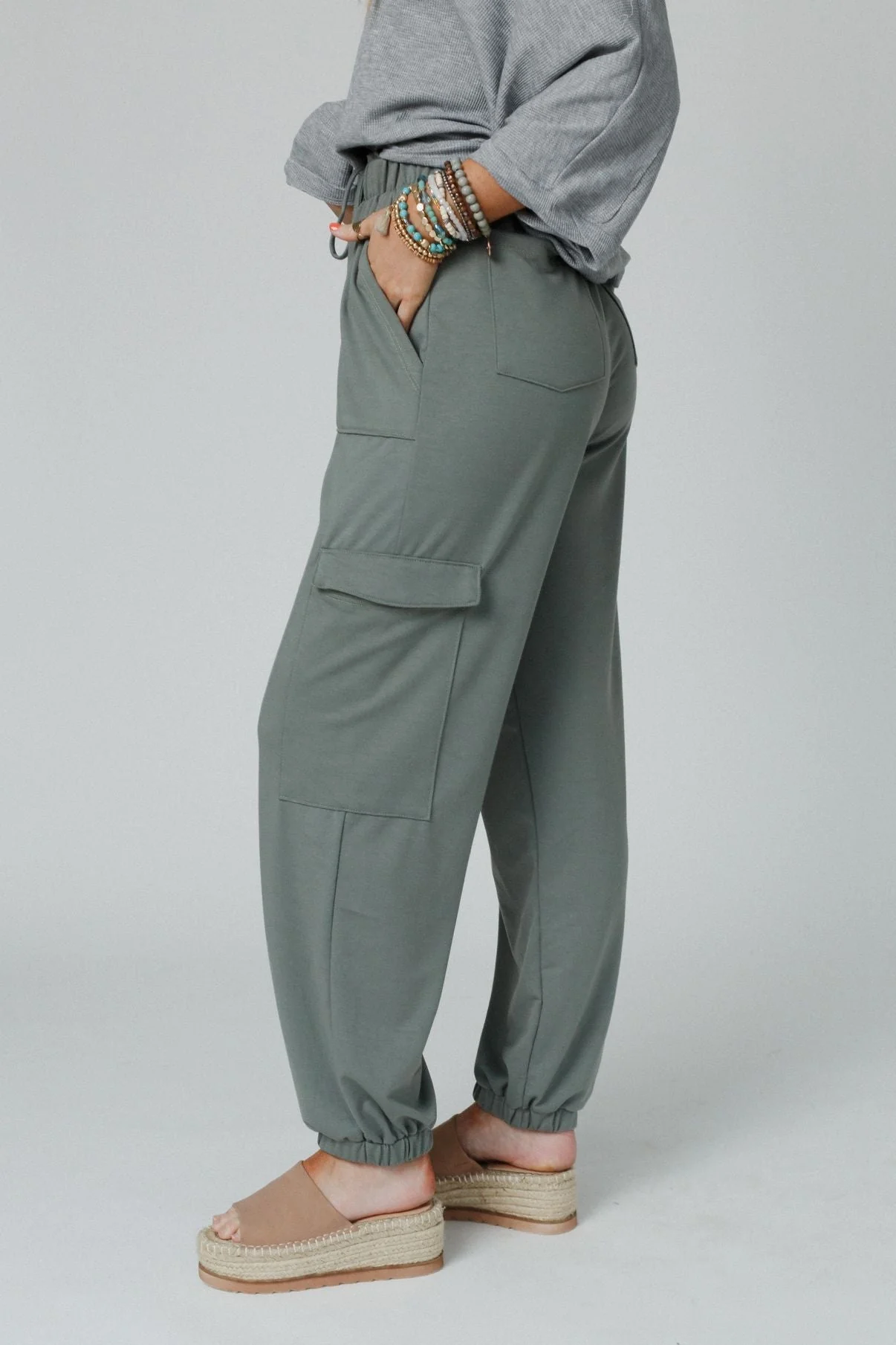 The Nest Easy Mornings Cinched Pants - Light Olive - Image 4