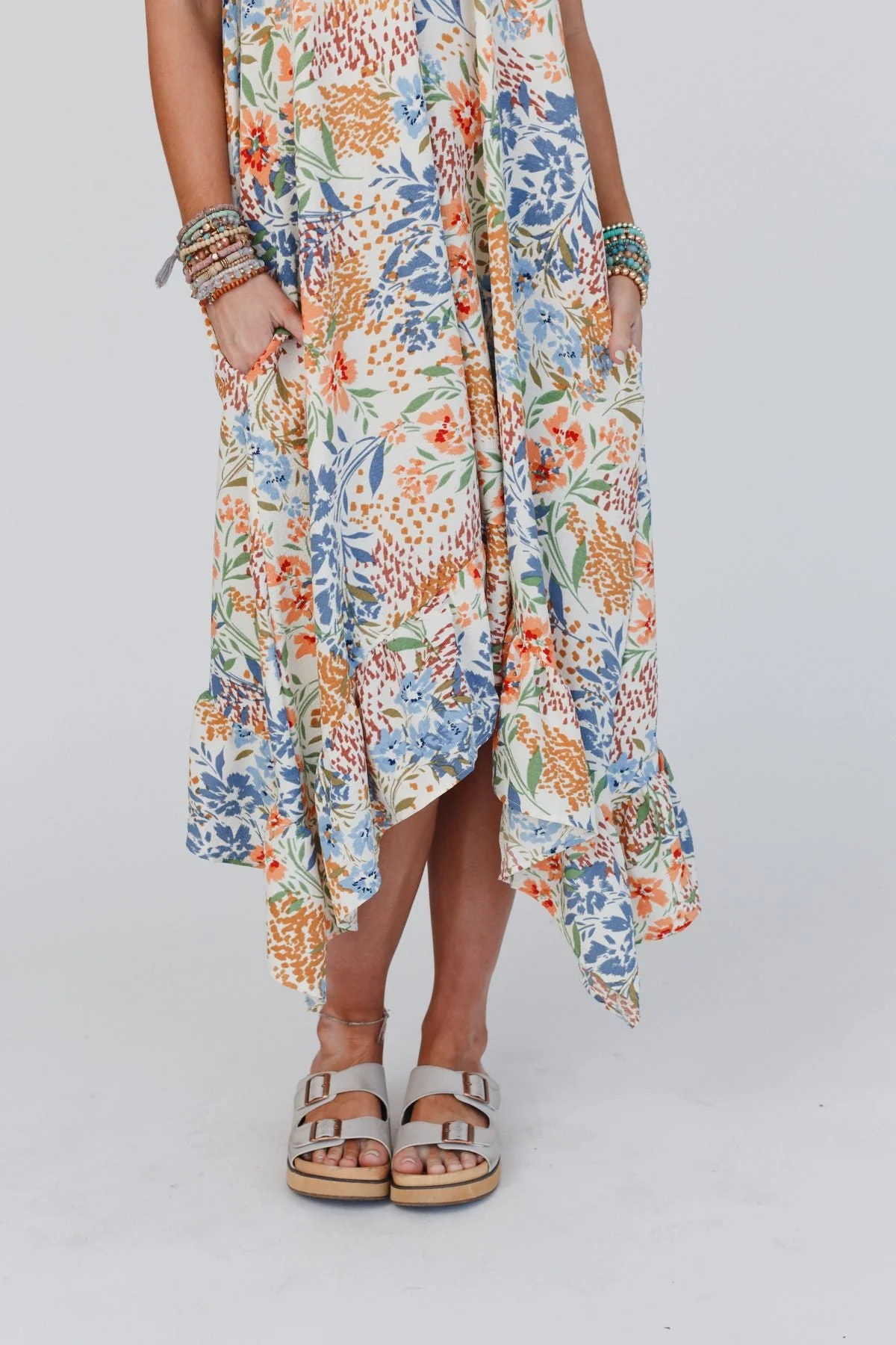 The Nest Ellie Ruffle Midi Dress - Brown Floral - Image 10