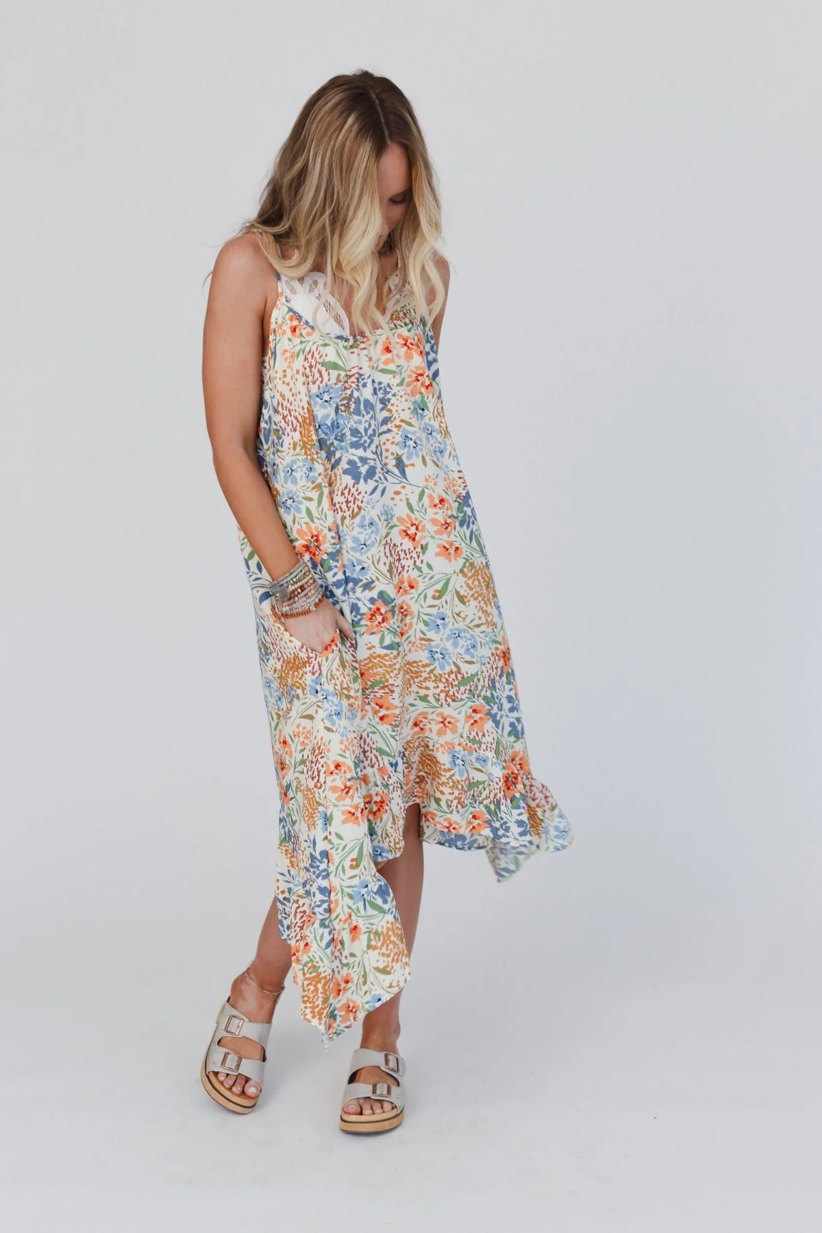 The Nest Ellie Ruffle Midi Dress - Brown Floral - Image 11