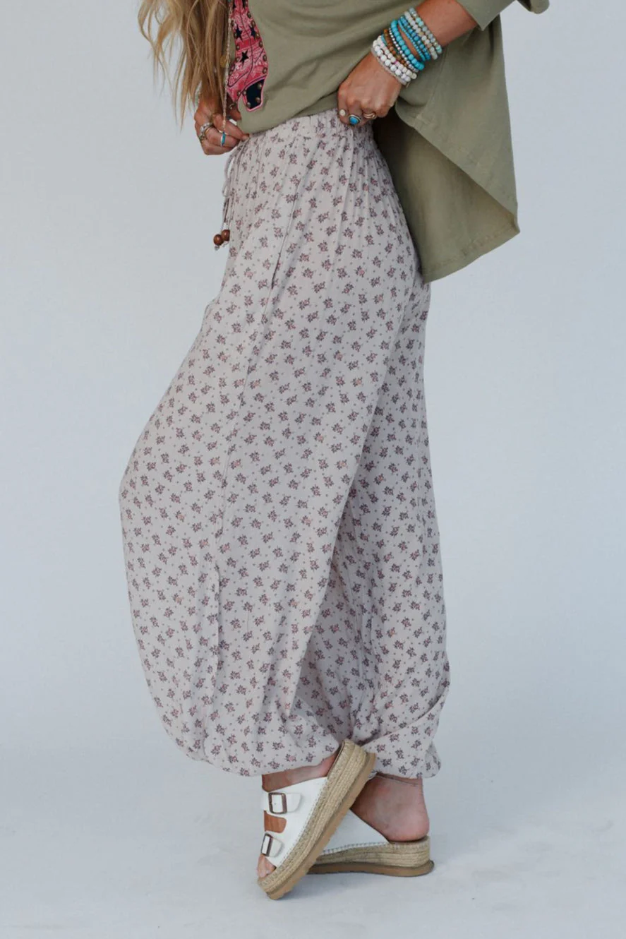 The Nest Emberlyn Wide Leg Cinched Pants - Taupe - Image 4