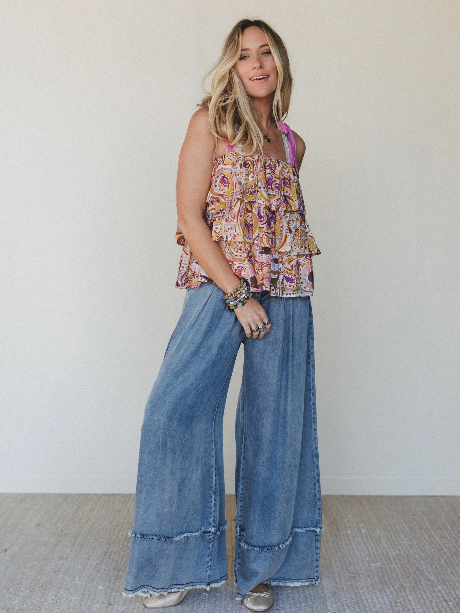 Far Out Wide Leg Jeans - Washed Denim - Image 4