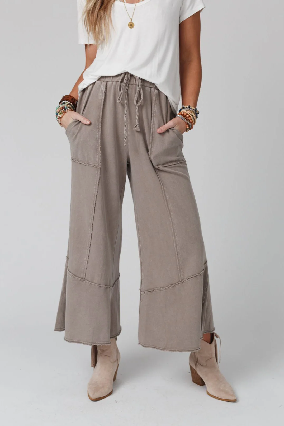 Feeling Good Wide Leg Pant - Taupe - Image 3