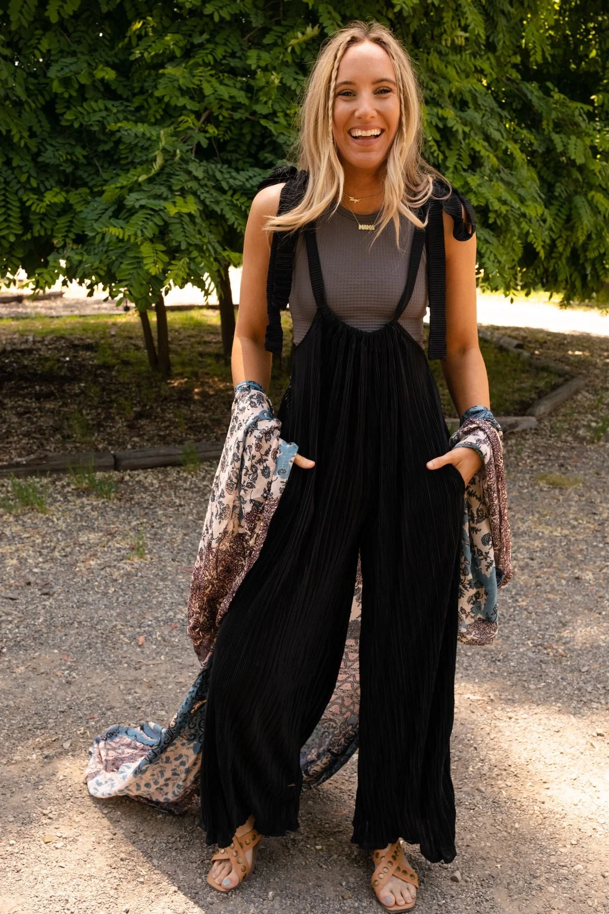 The Nest Forever Relaxed Textured Jumpsuit - Black - Image 10