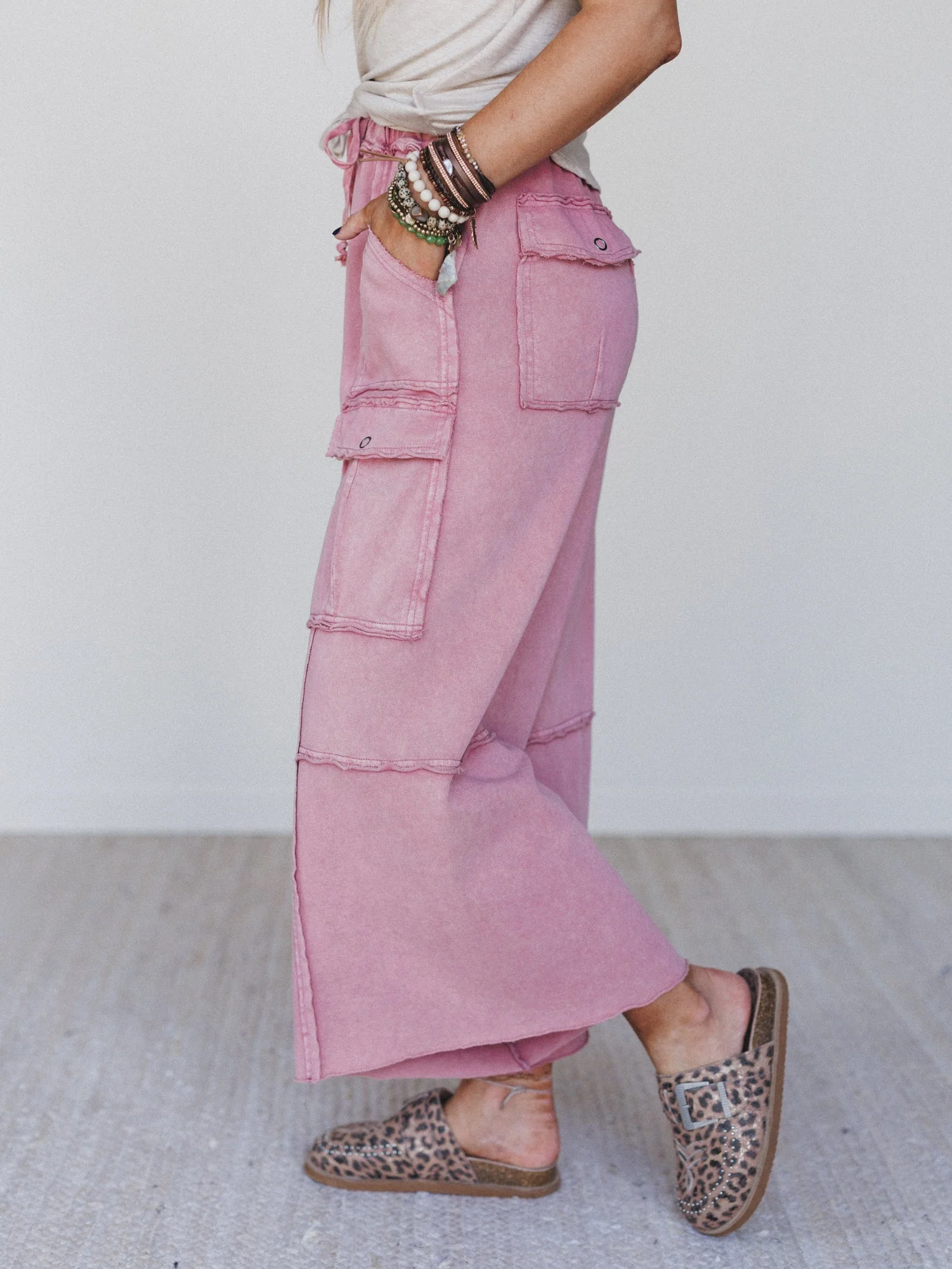 Game On Cargo Wide Leg Pant - Mauve - Image 5