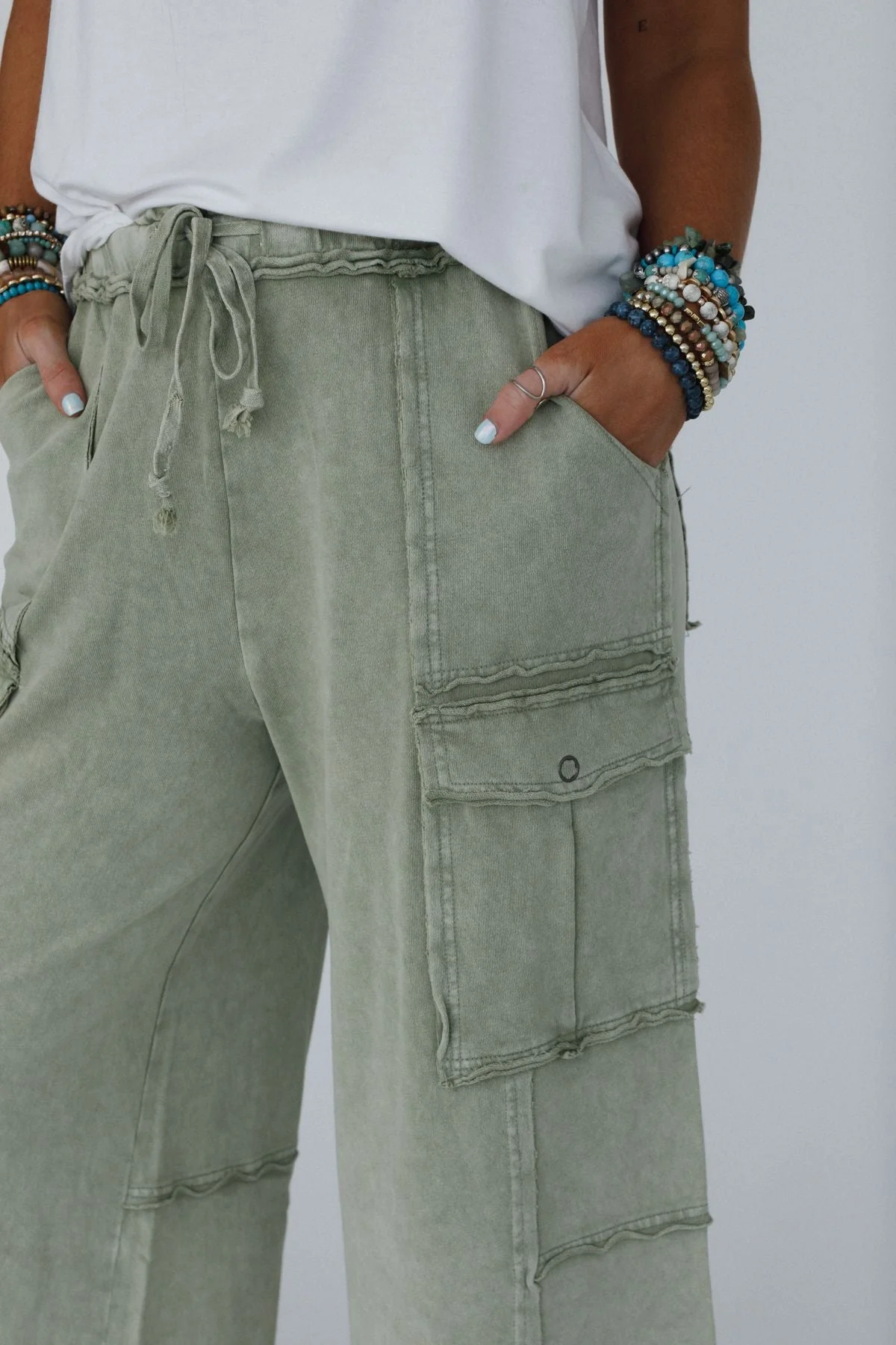 Game On Cargo Wide Leg Pant - Faded Olive - Image 3