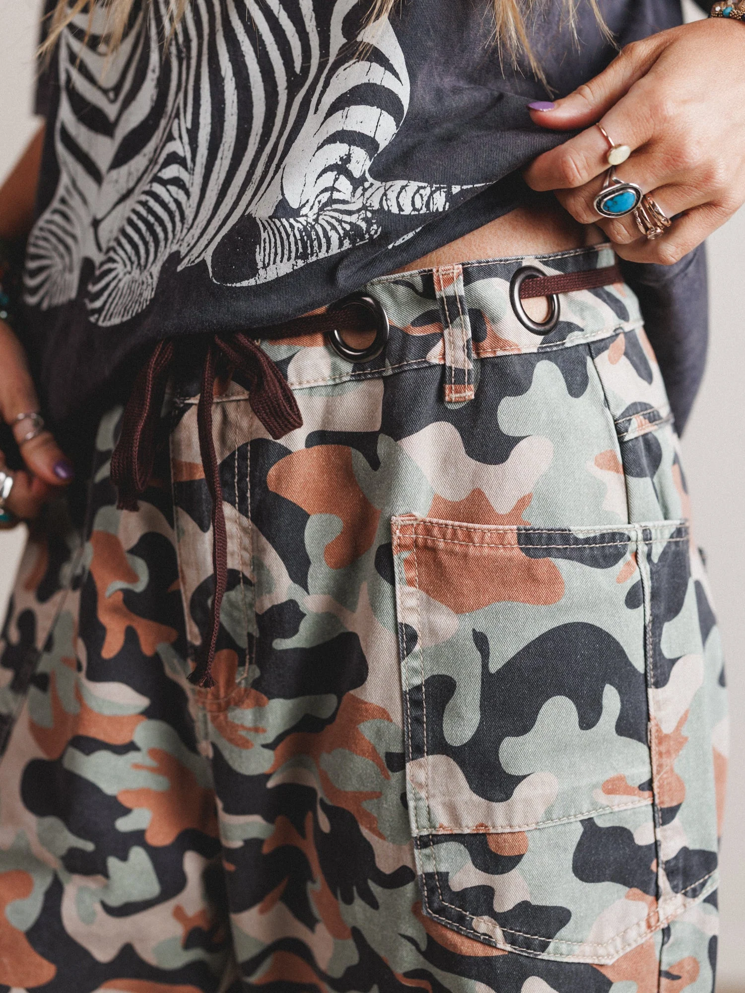 Golden Thistle Pants - Camo - Image 3