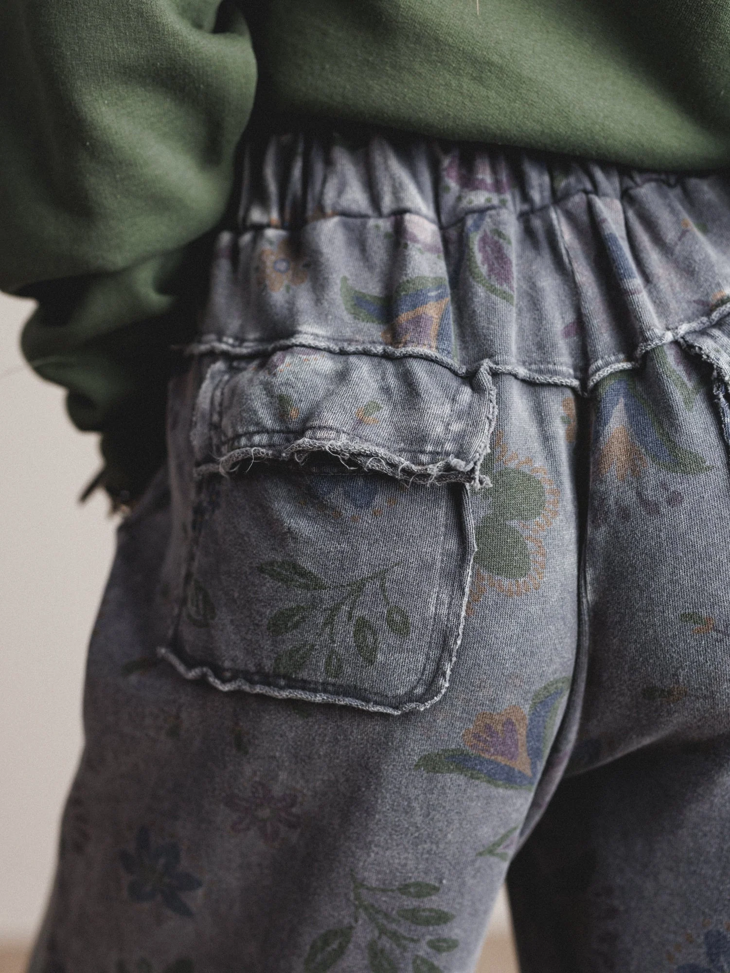 Groove Garden Pants - Charcoal - Image 6