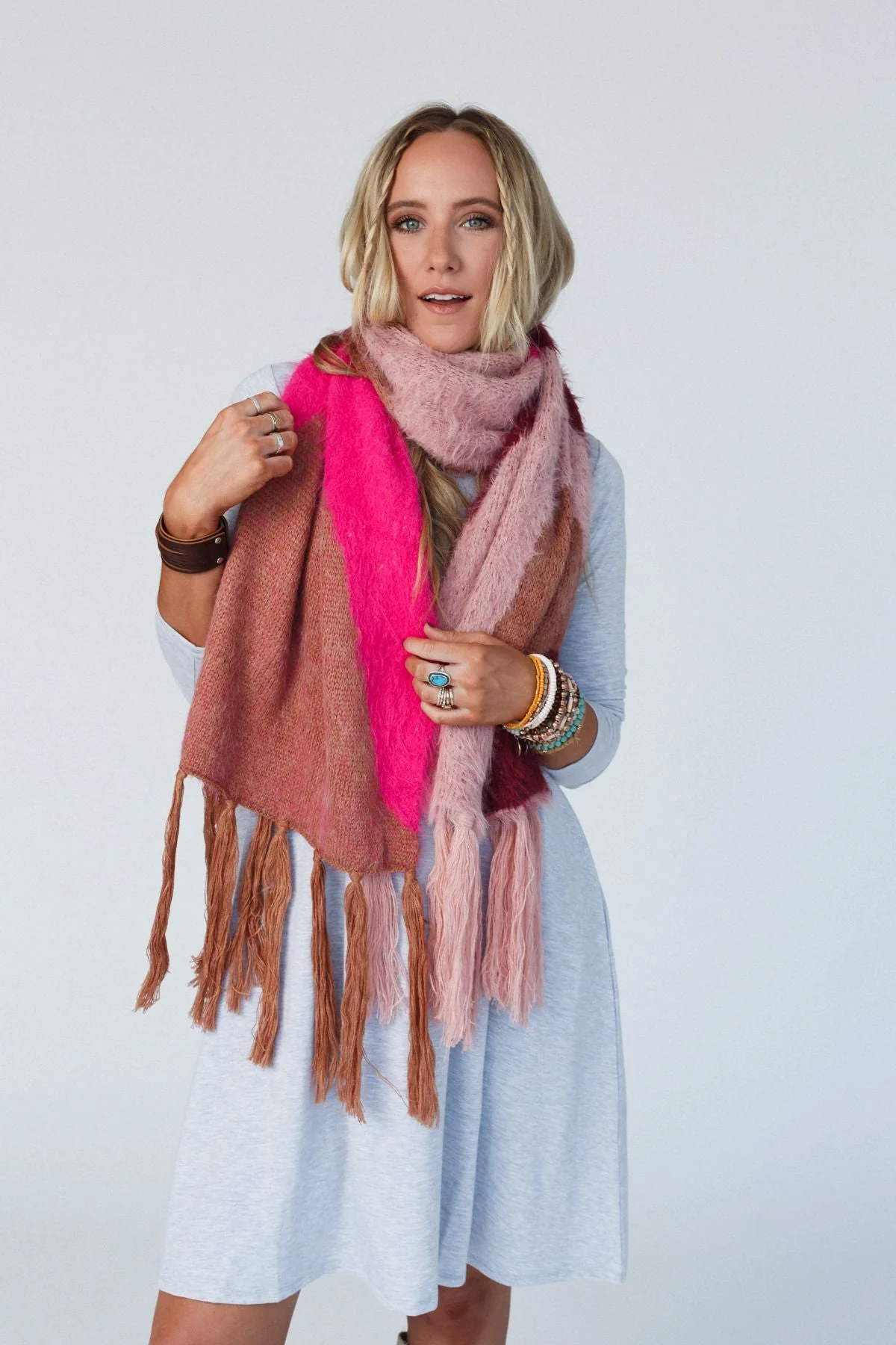 Groovy Swirl Tassel Scarf - Pink - Image 6