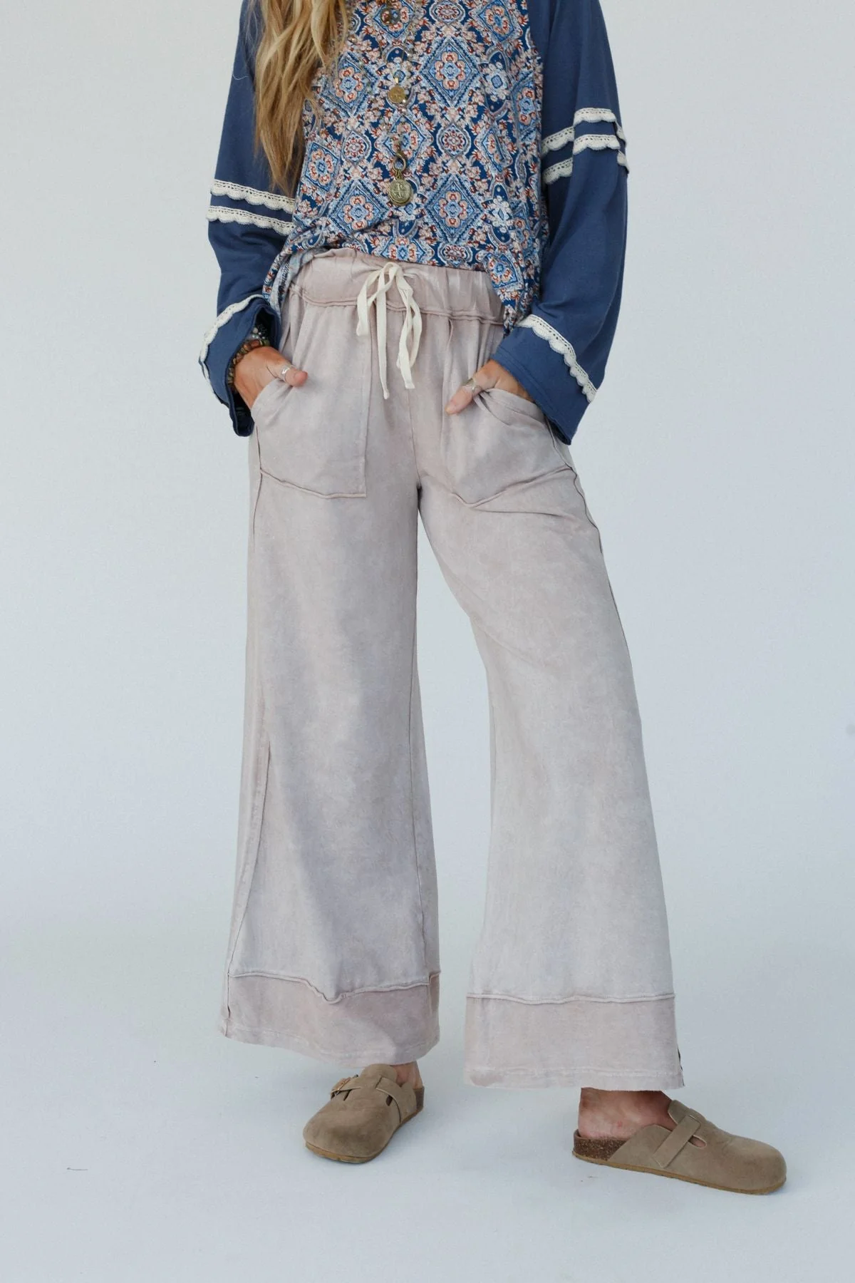 The Nest Heaven Sent Wide Leg Pant - Taupe - Image 2