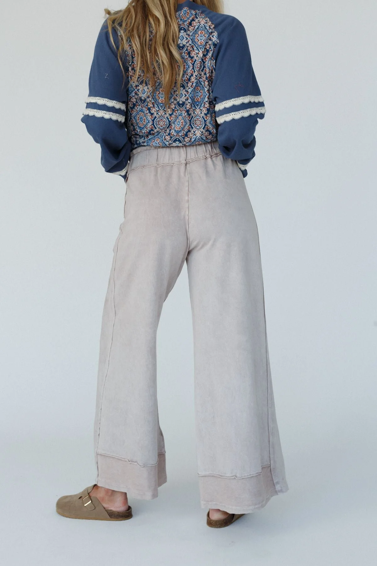 The Nest Heaven Sent Wide Leg Pant - Taupe - Image 3