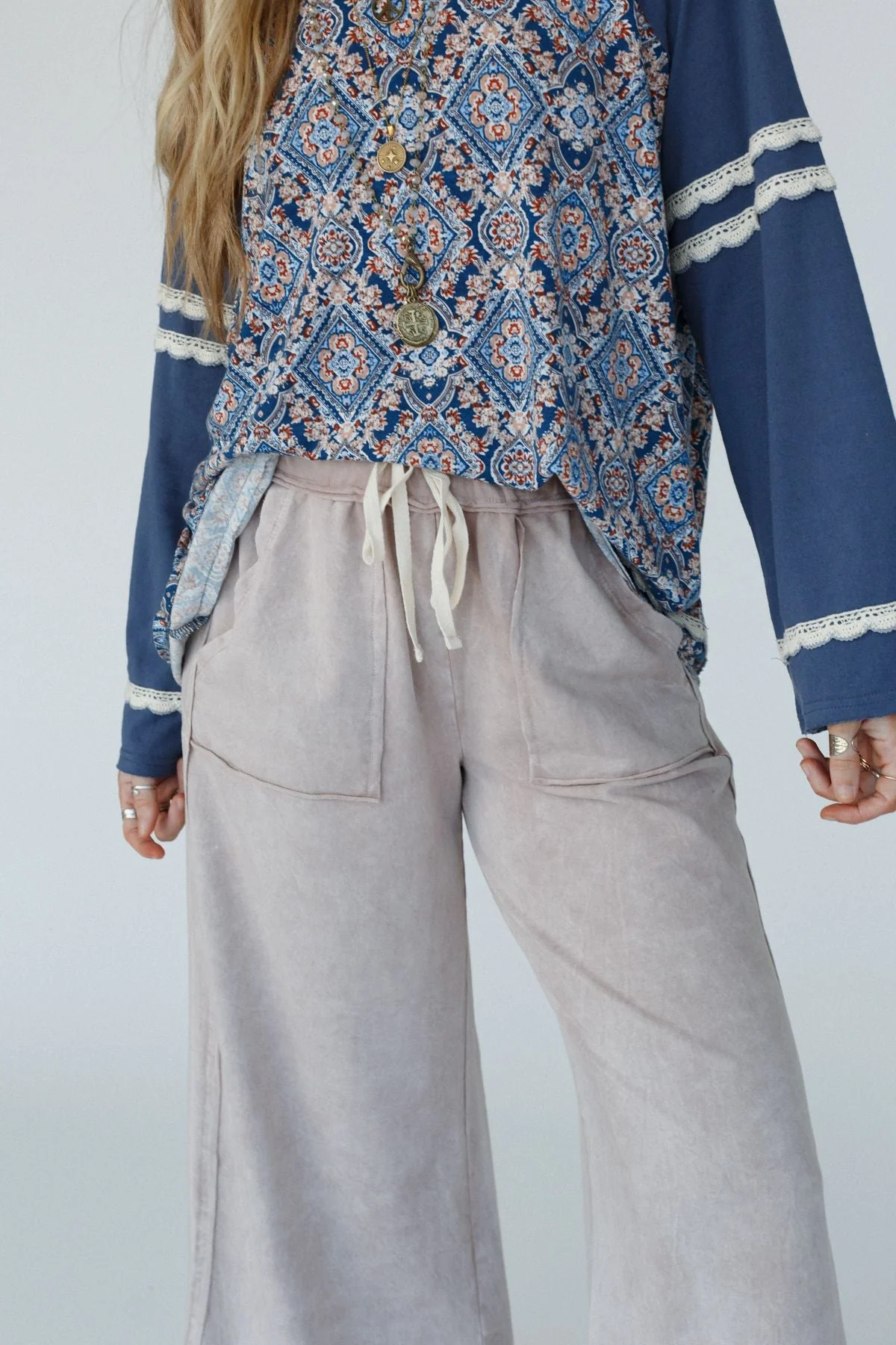 The Nest Heaven Sent Wide Leg Pant - Taupe - Image 4