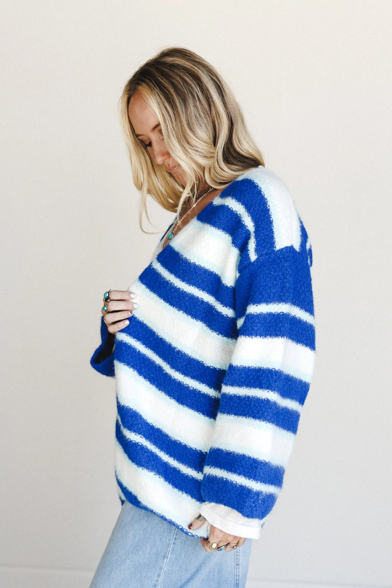 Horizon Wave Striped Sweater - Blue - Image 2