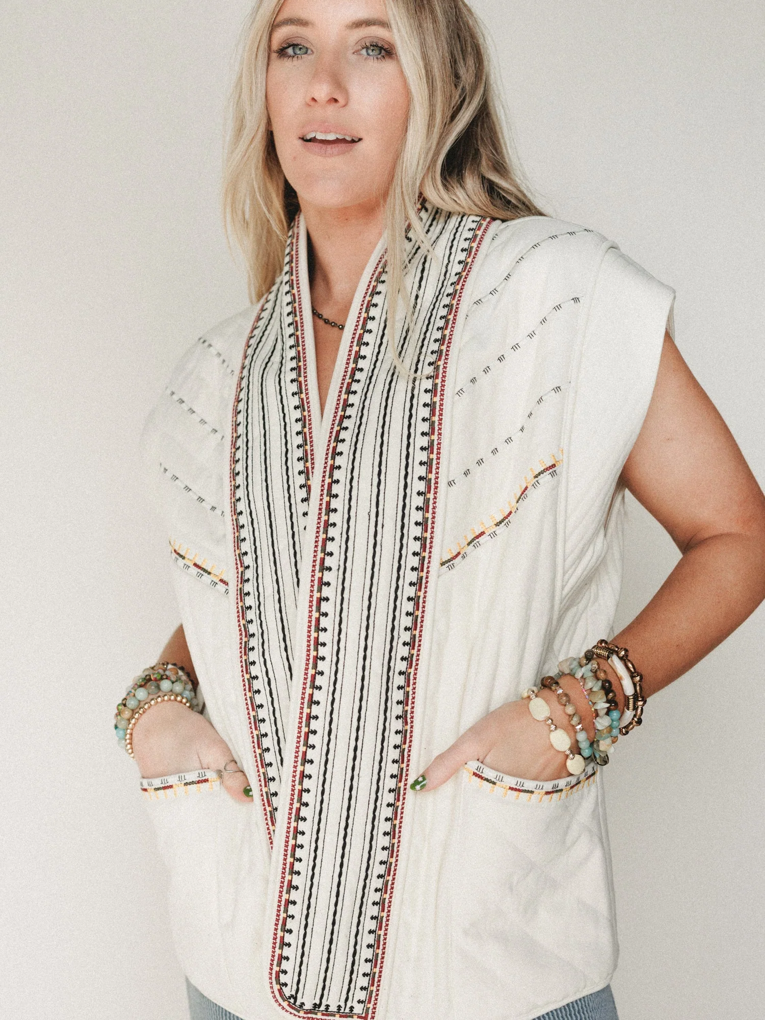 Juniper Vest - Beige - Image 2