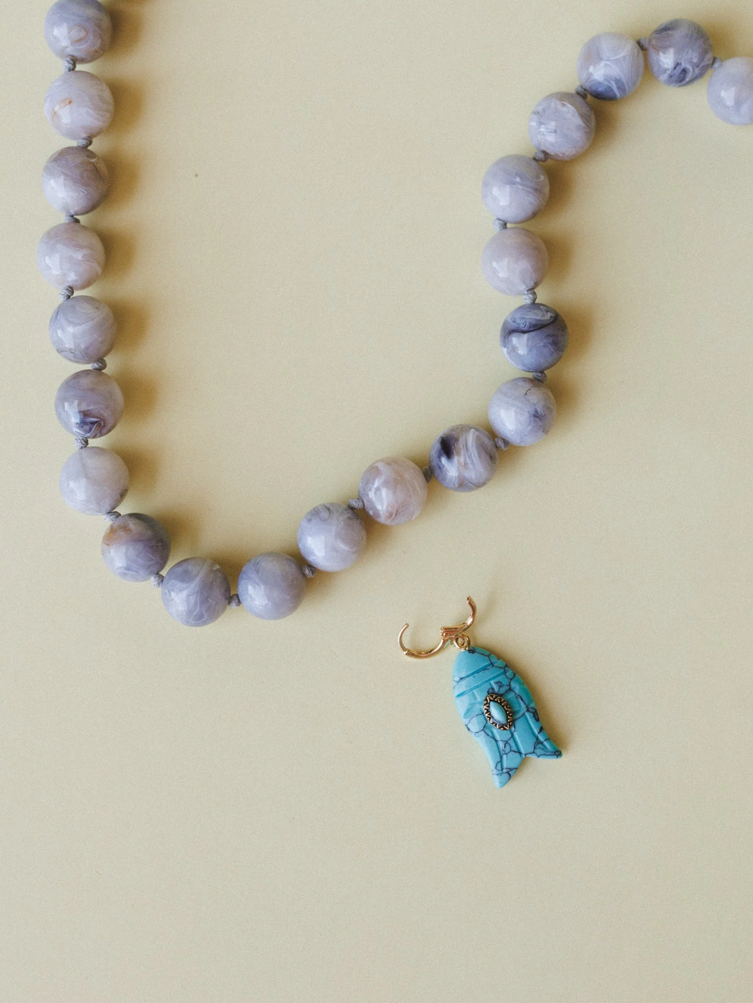 Kiawah Fish Charm Beaded Necklace - Grey - Image 4