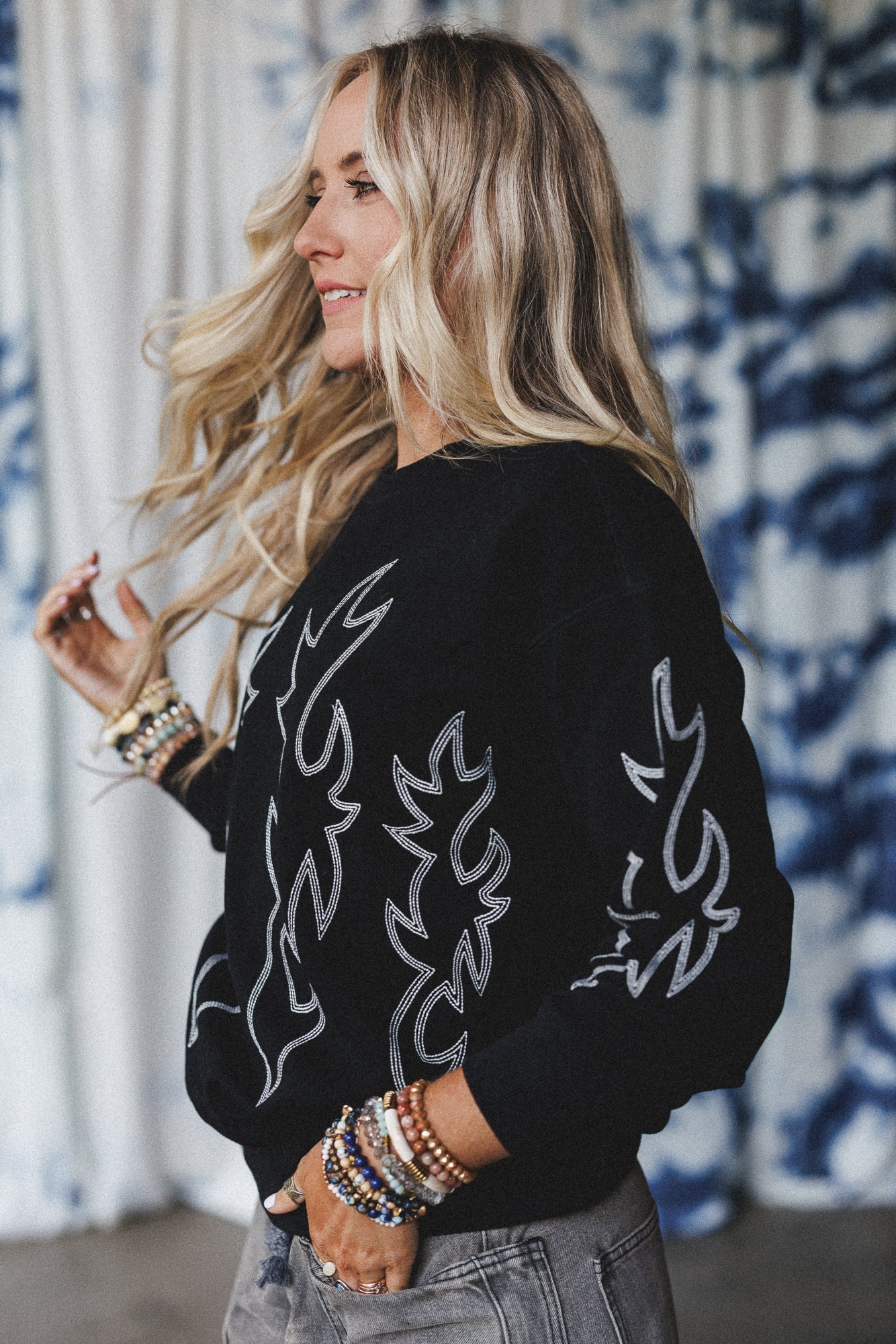 Lasso Western Stitch Pullover - Black - Image 2