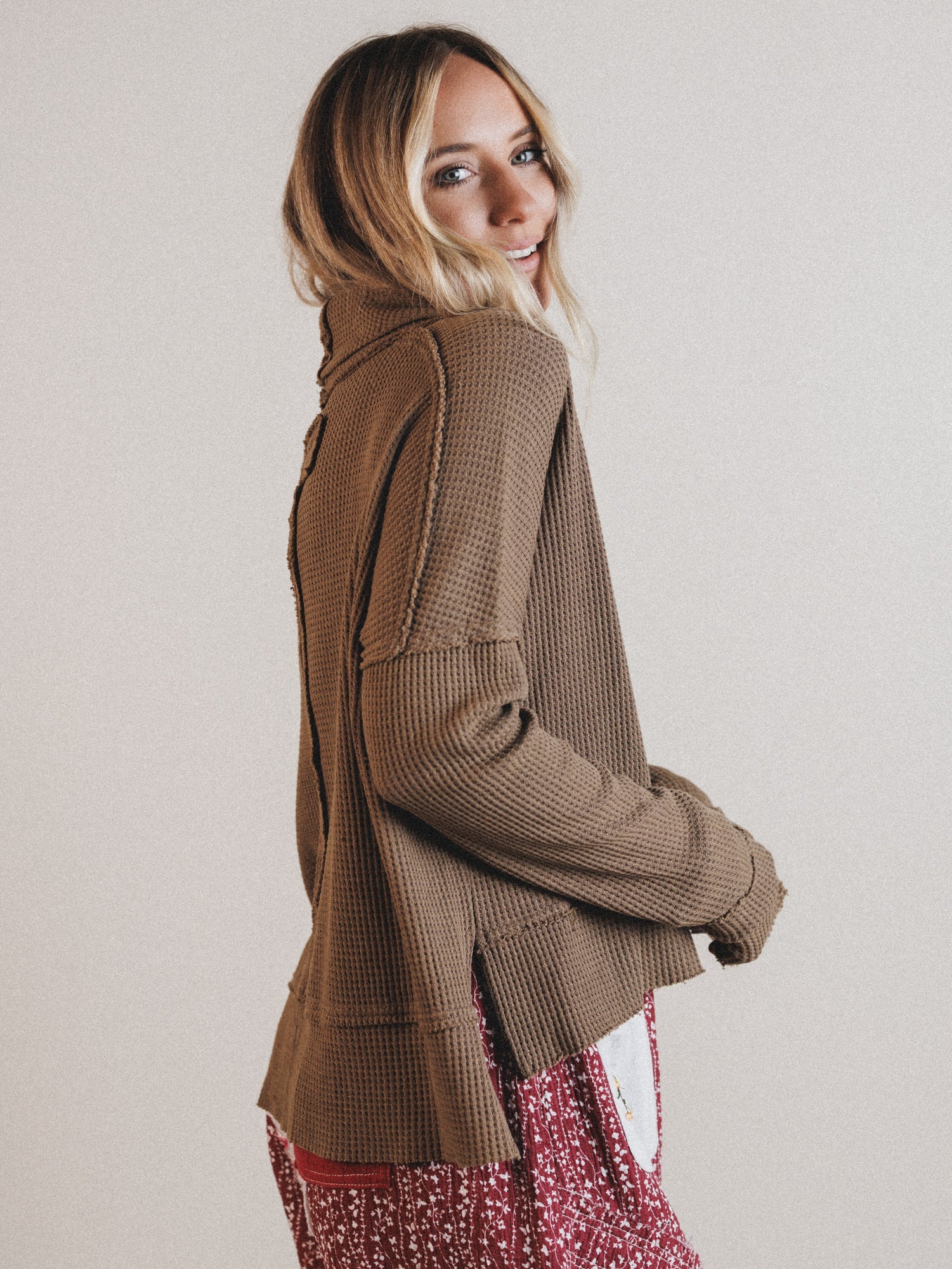 Love Note Sweater - Brown - Image 4