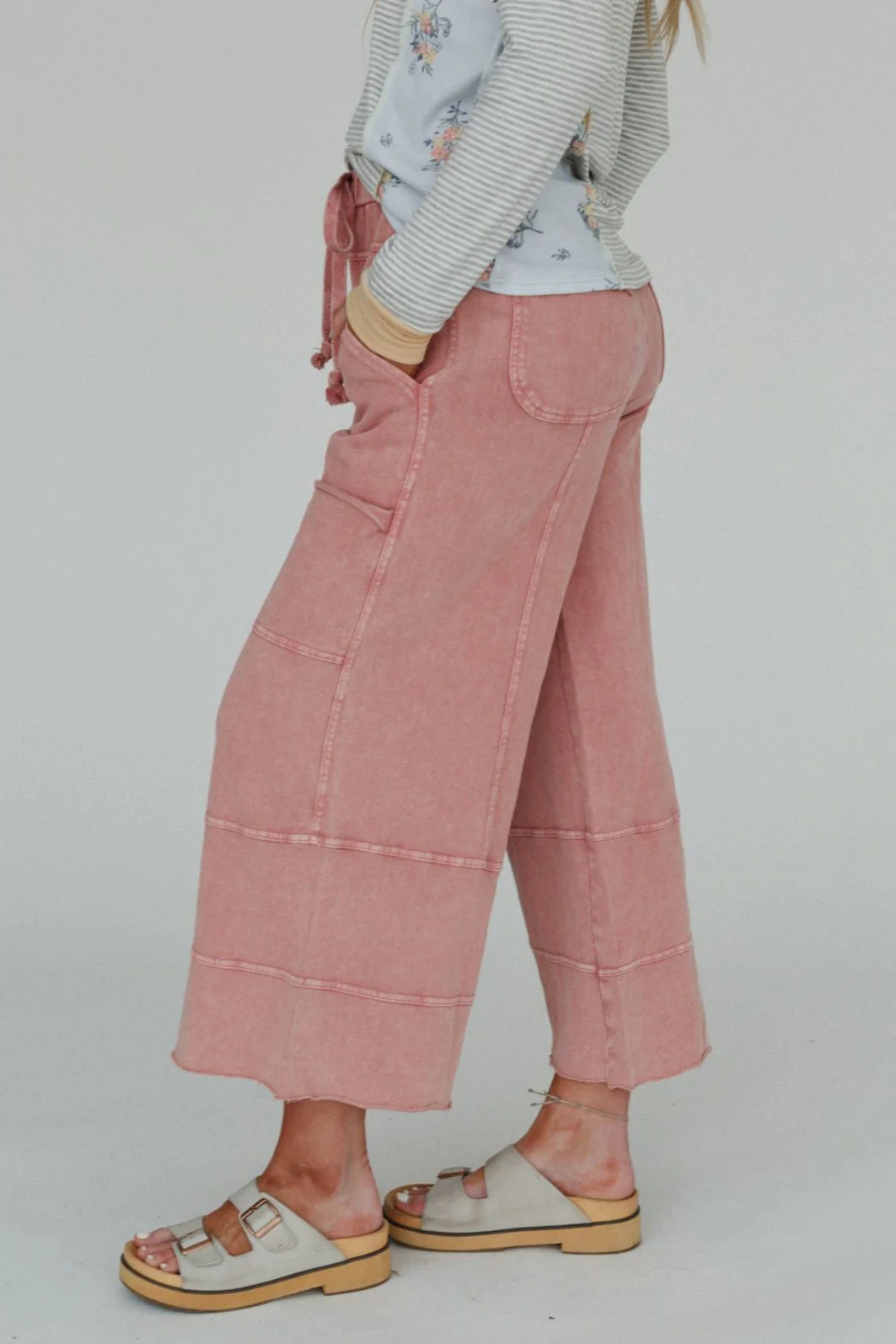 Lucky One Wide Leg Pant - Mauve - Image 5