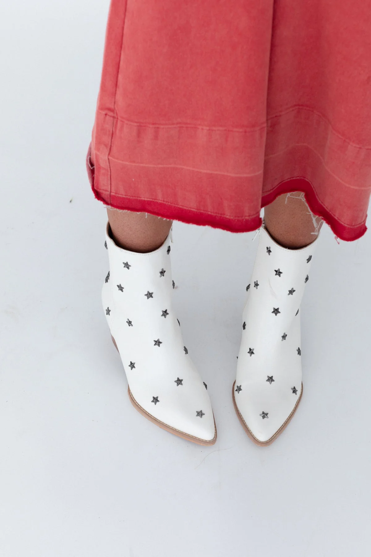 Lulu Star Studded Boots - White - Image 4
