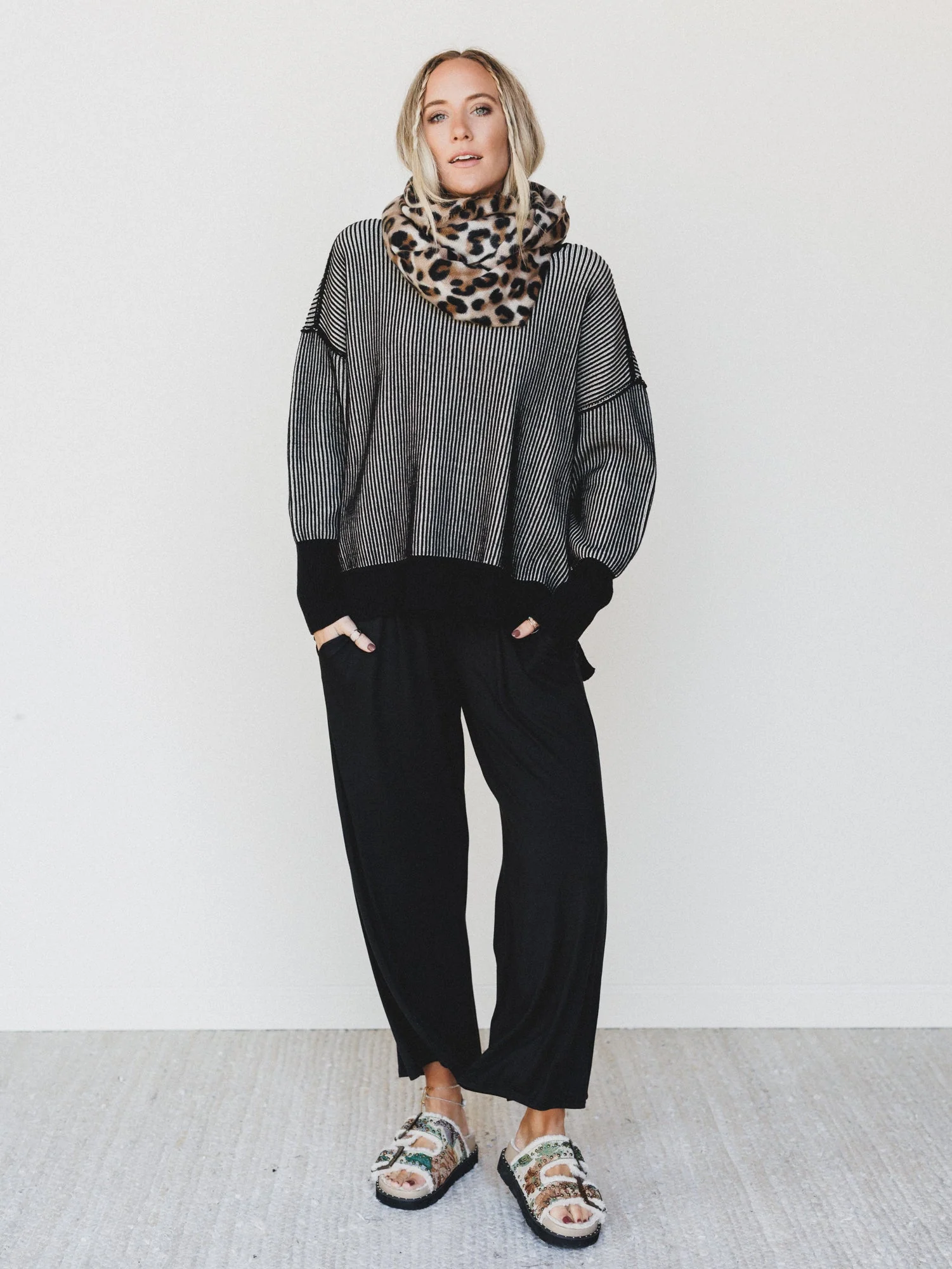 Moonbeam Lounge Pants - Black - Image 3