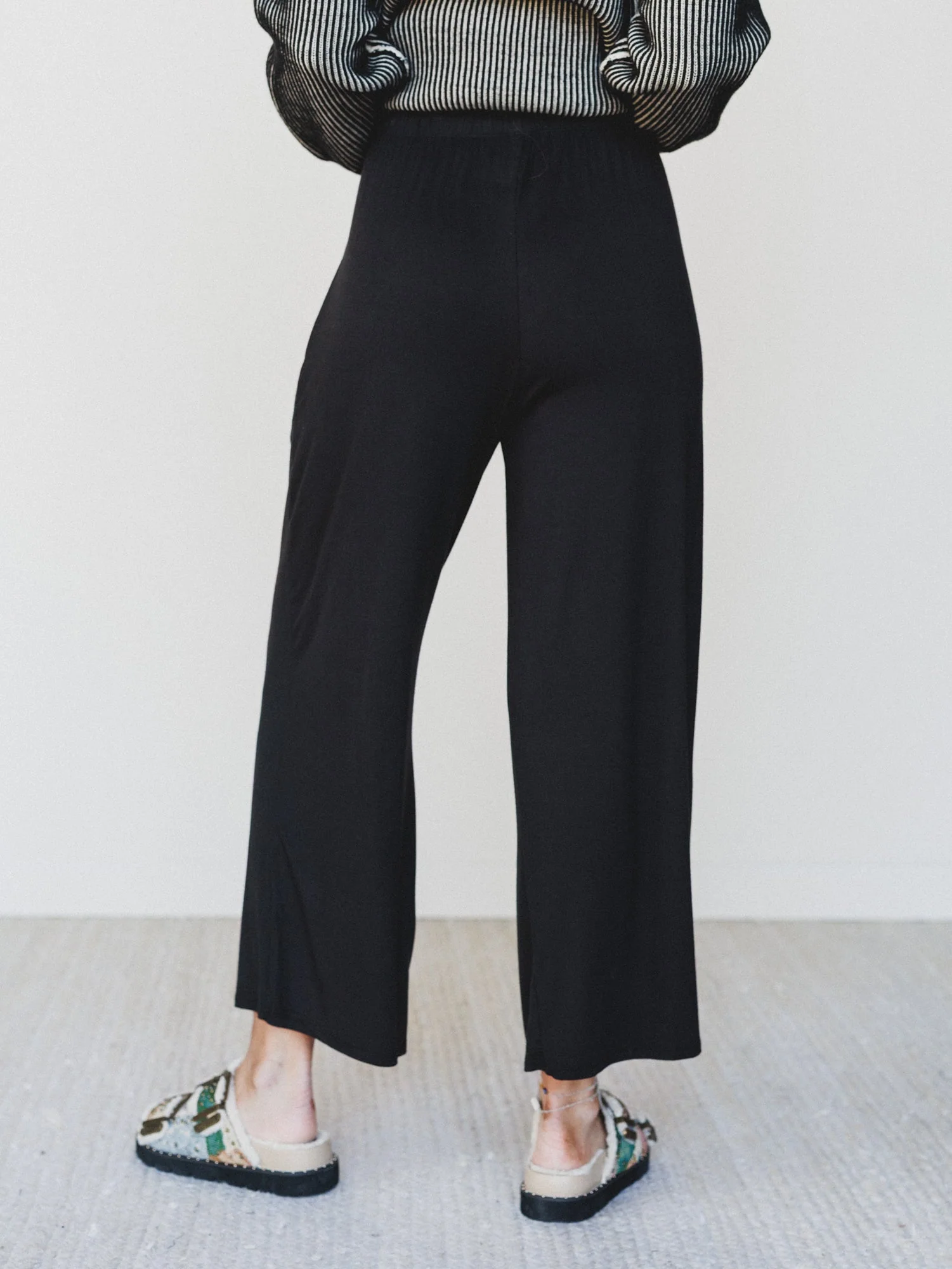 Moonbeam Lounge Pants - Black - Image 4