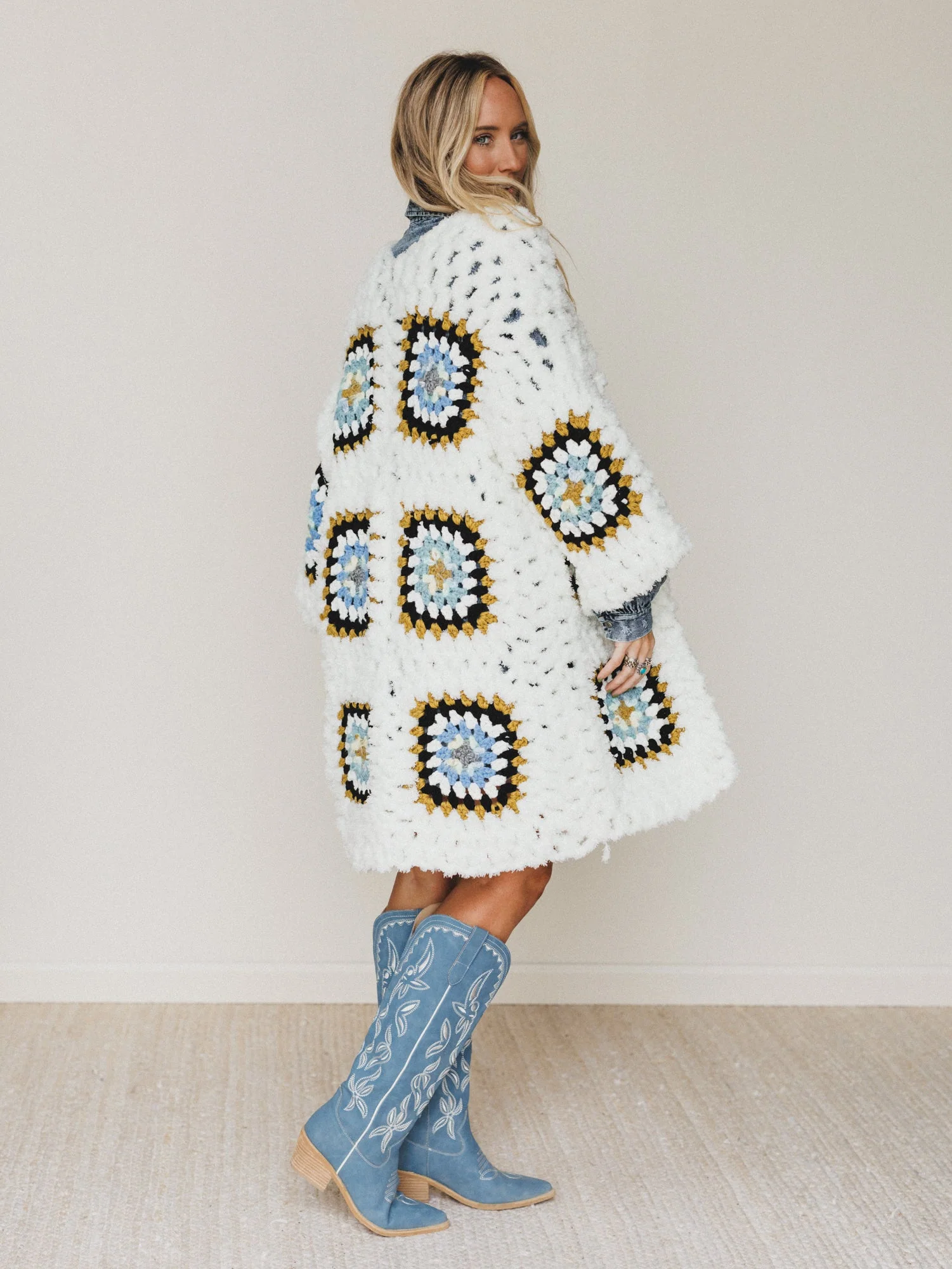 Not Your Grannys Cardigan - White - Image 4
