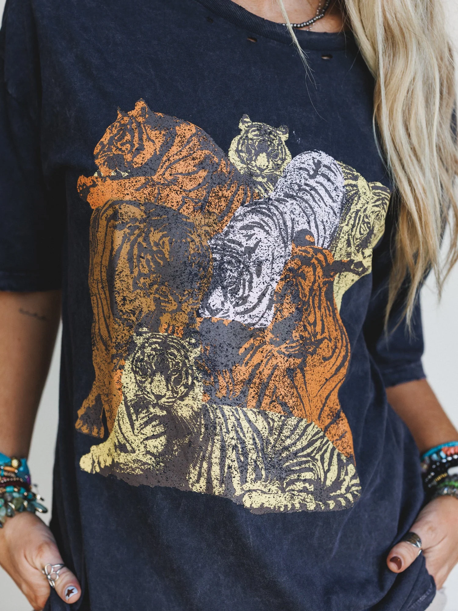 On The Prowl Distressed Graphic Tee - Charcoal - Image 3