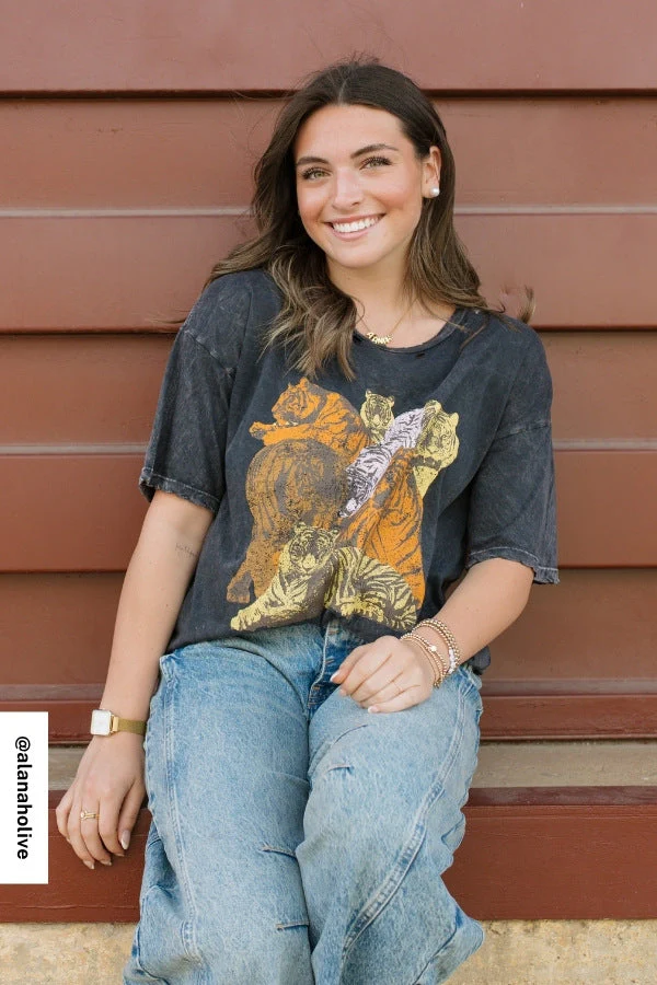 On The Prowl Distressed Graphic Tee - Charcoal - Image 6