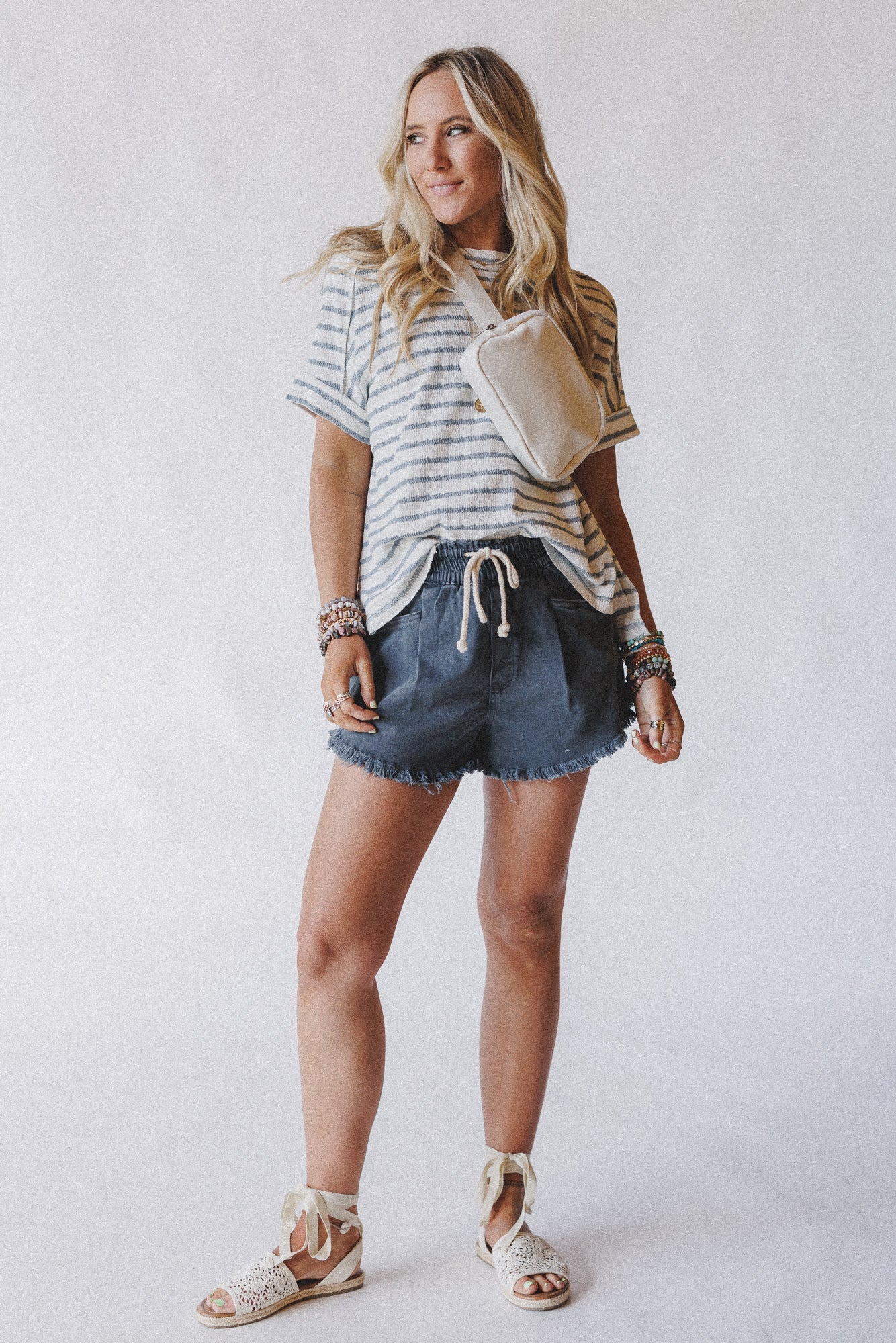 Open Sunroof Frayed Denim Shorts - Black - Image 3