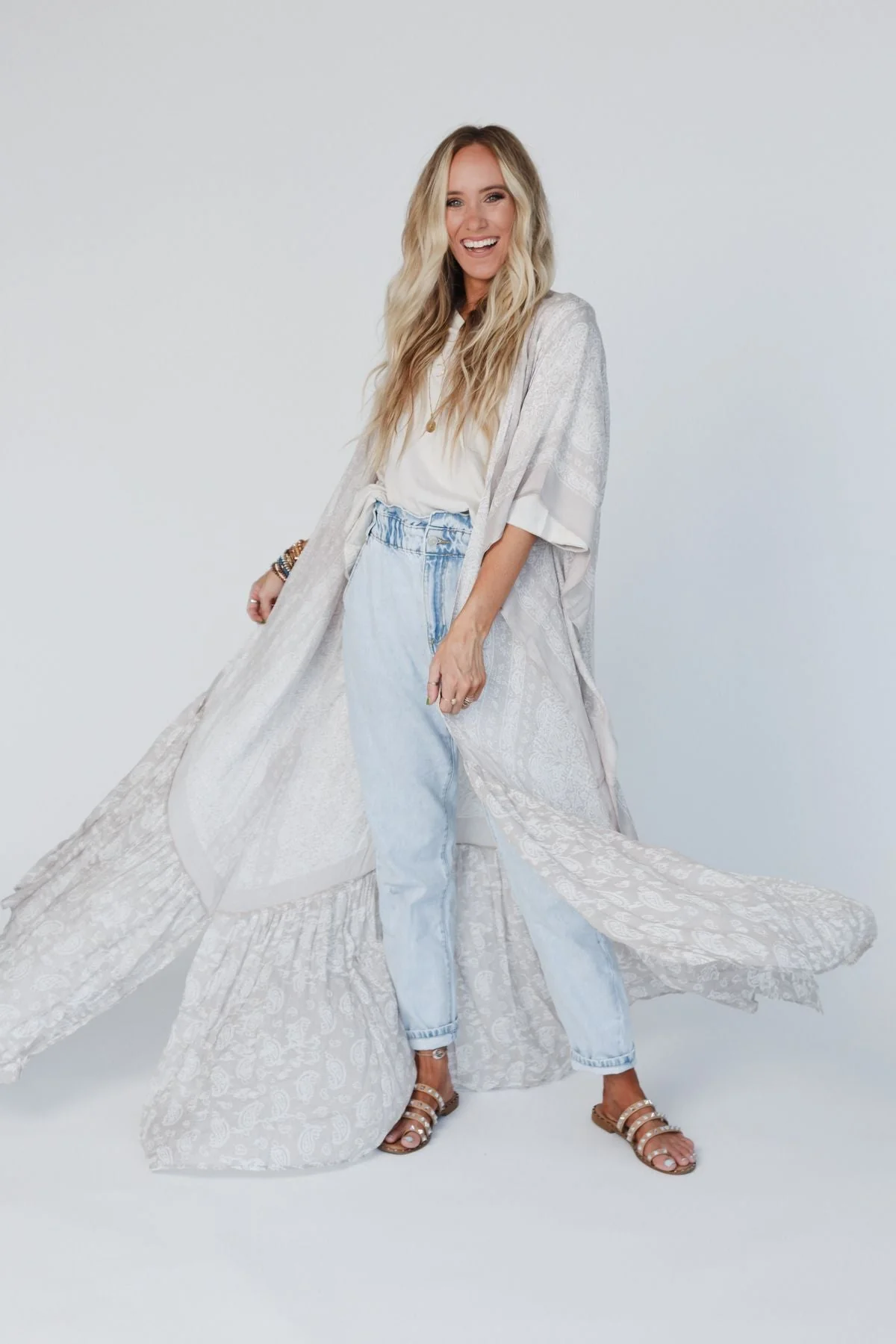 Paisley Tapestry Free Flow Duster Kimono - Gray - Image 2