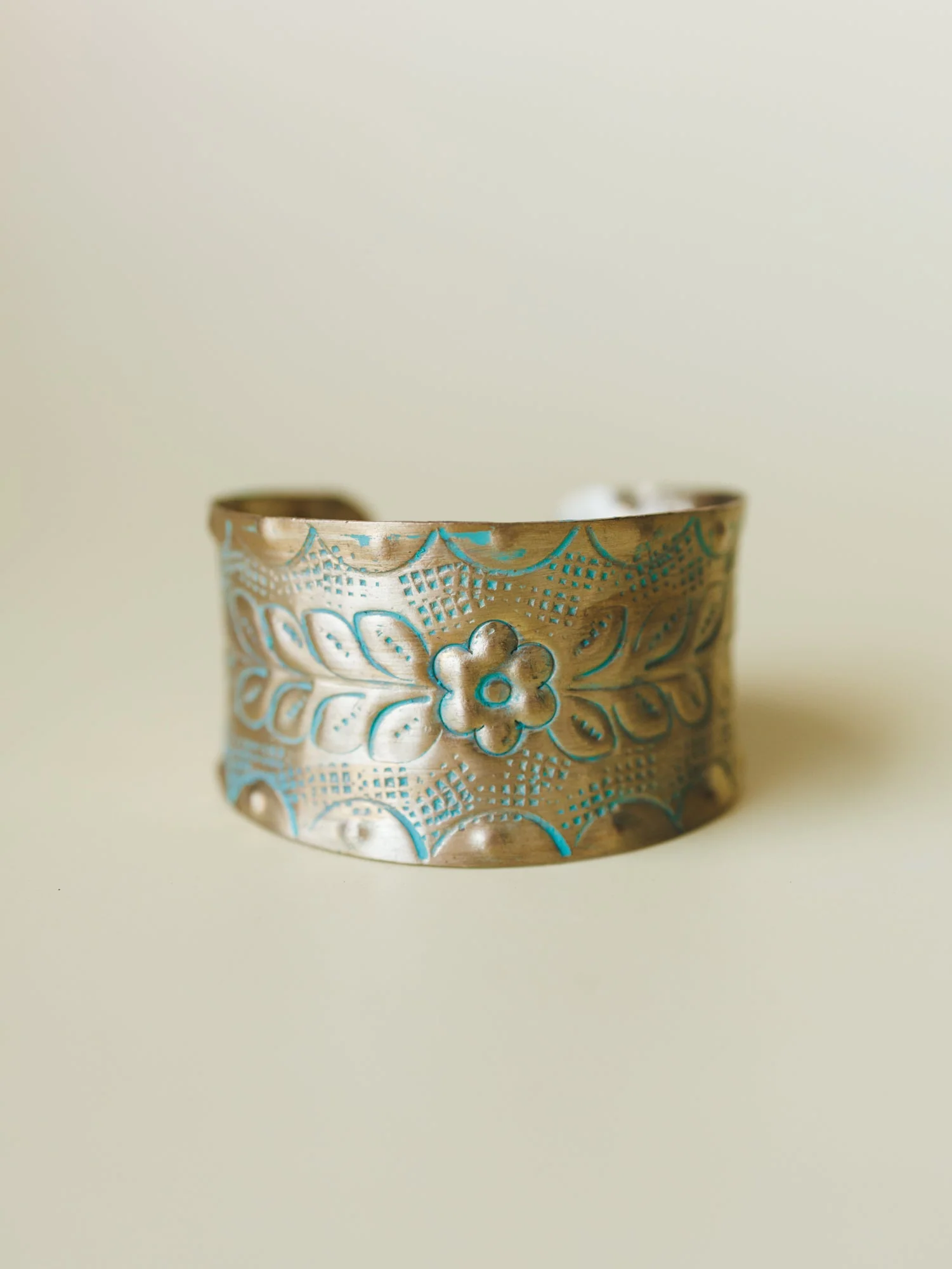 Petals in the Wind Cuff - Gold - Image 3
