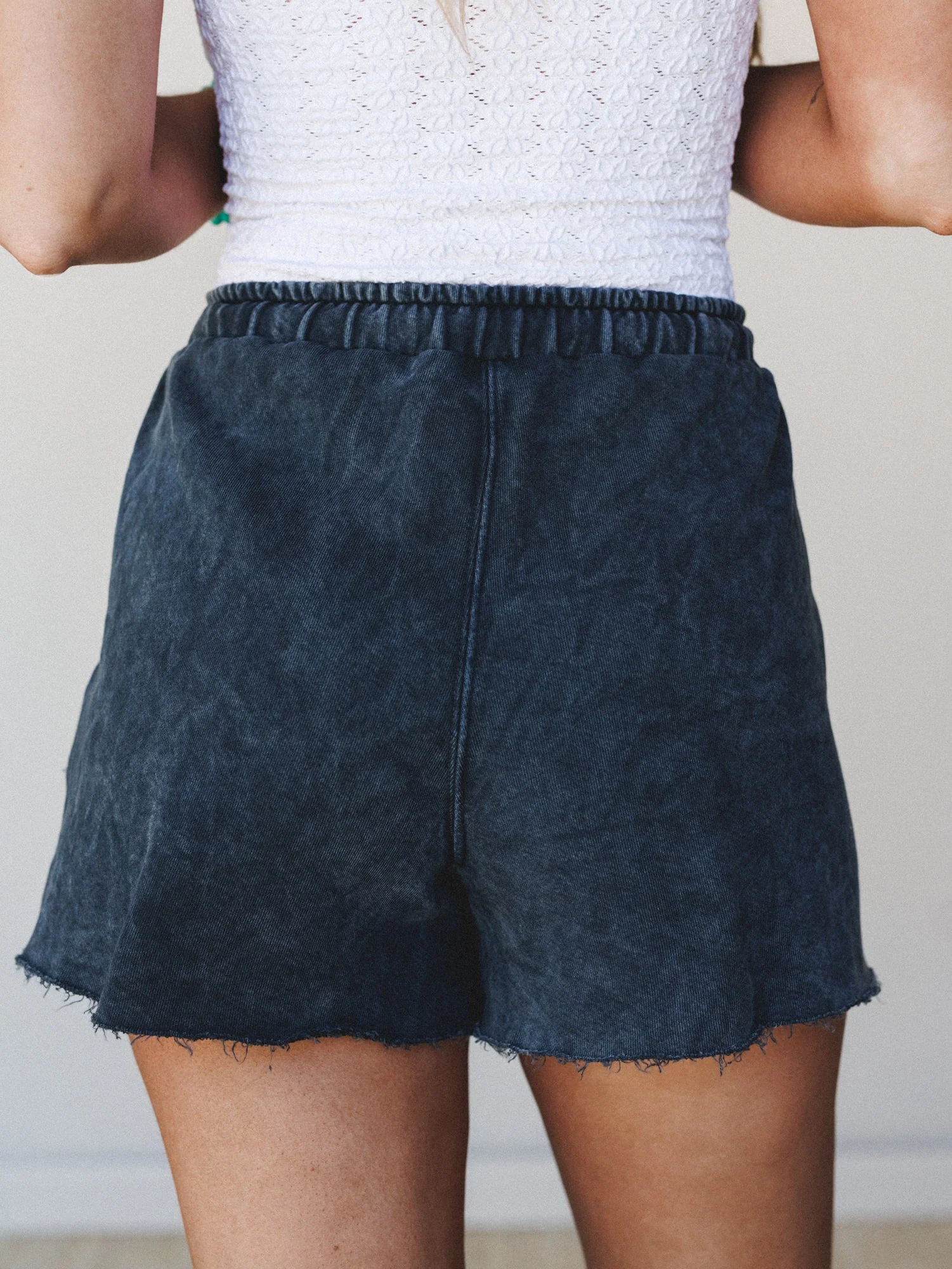 Relaxing Robin Shorts - Navy - Image 3