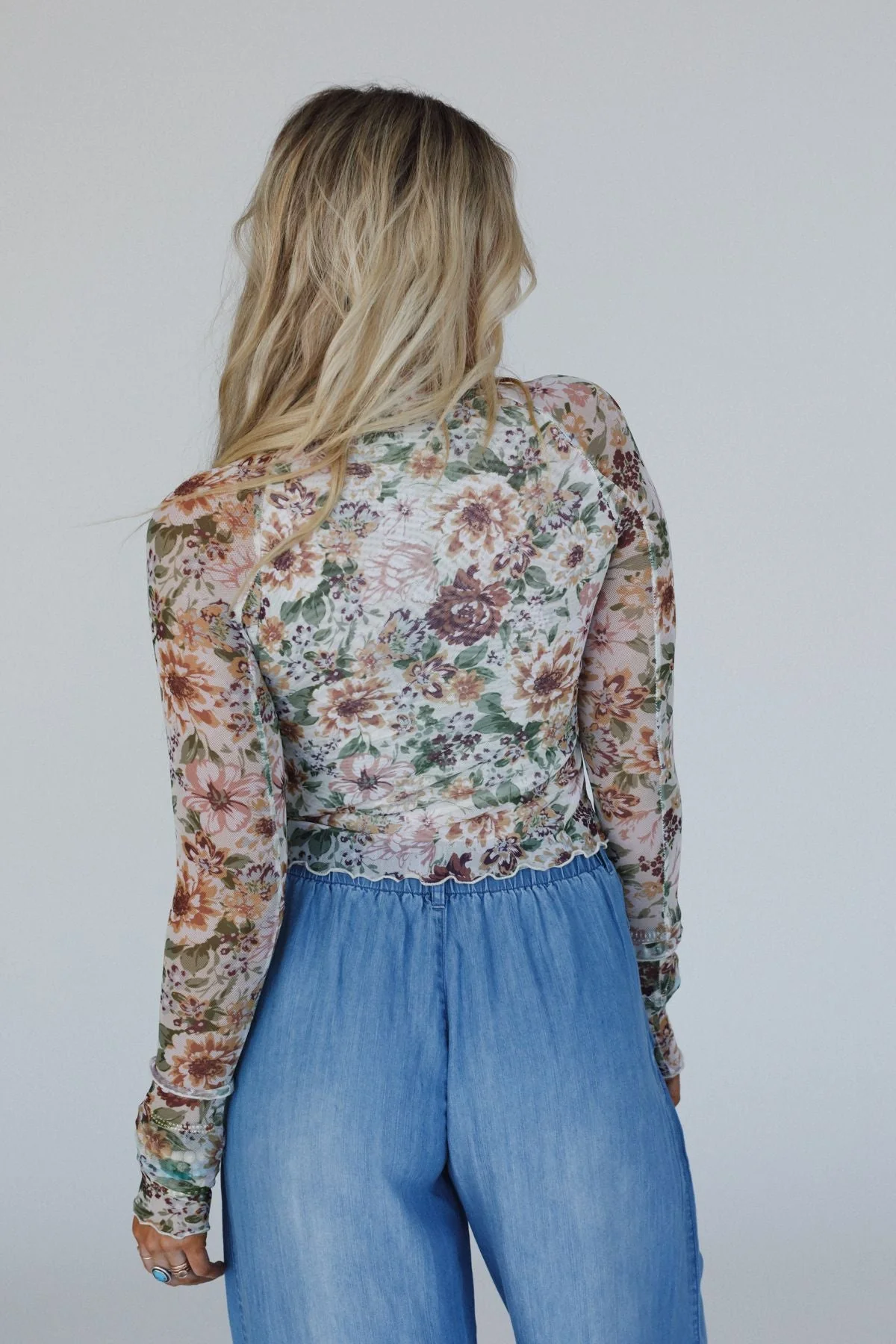 Rosewood Floral Mesh Top - Cream - Image 8