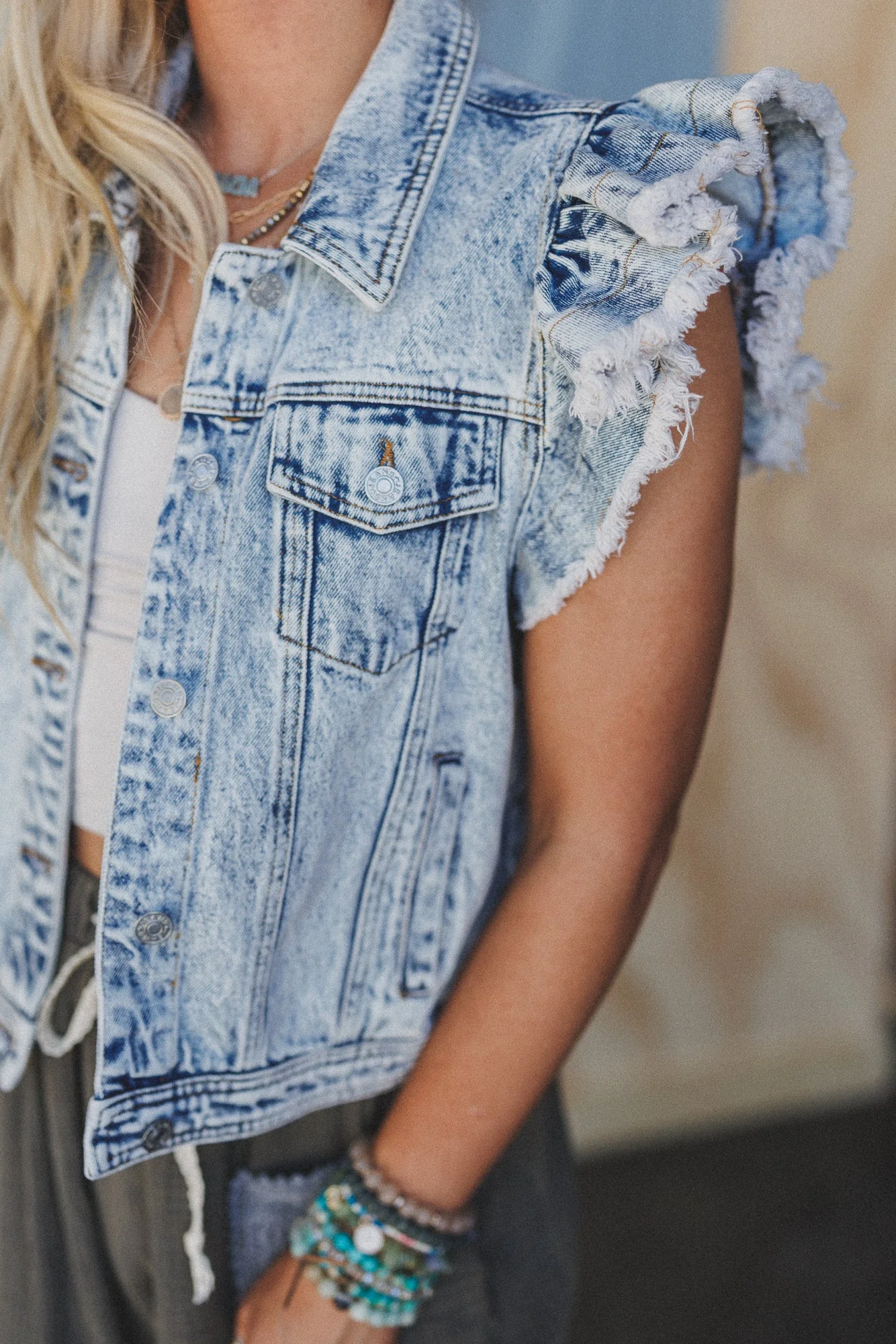 Ruffle And Roam Denim Jacket - Light Wash - Image 3