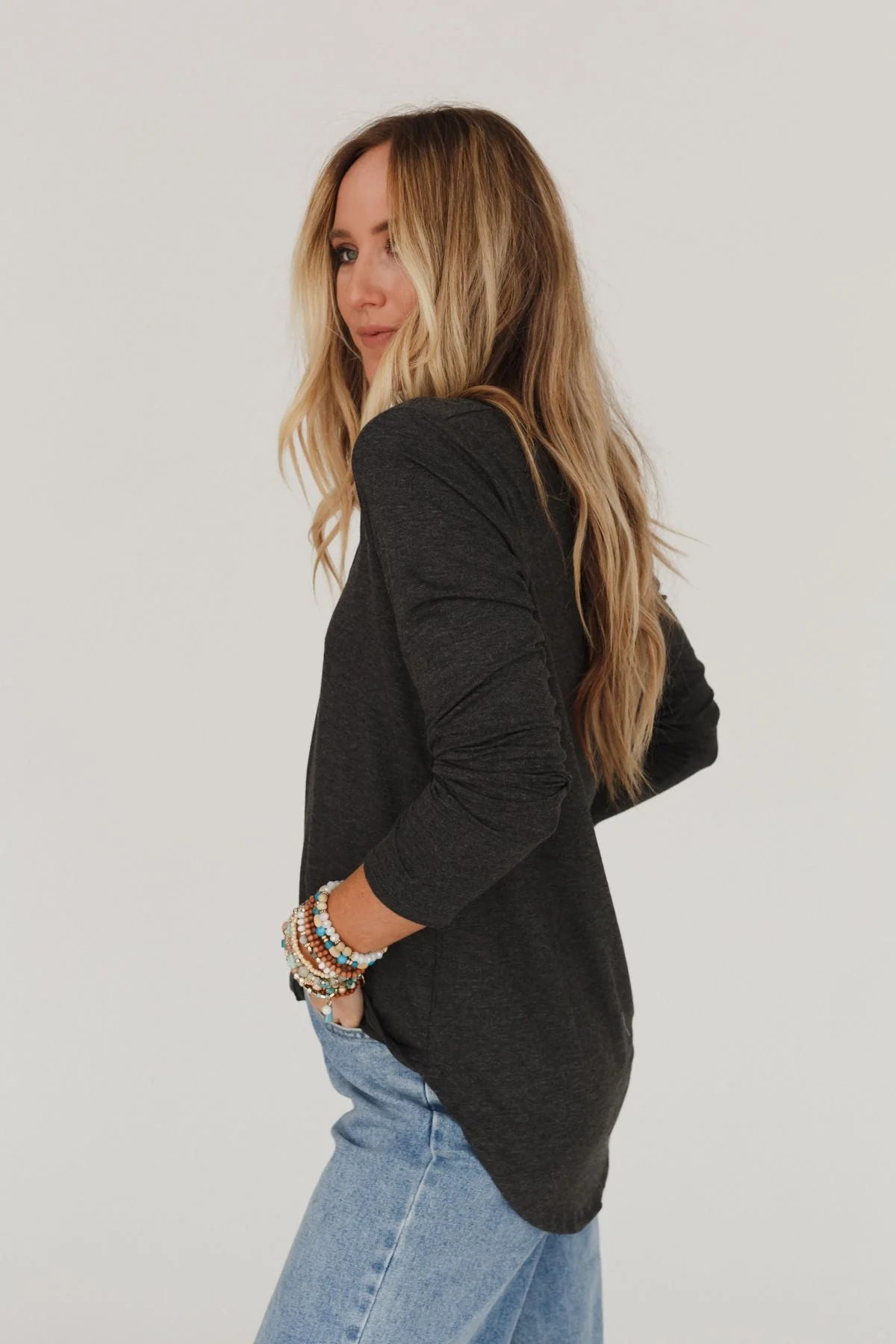 Ryder Long Sleeve Bralette Tee - Charcoal - Image 5