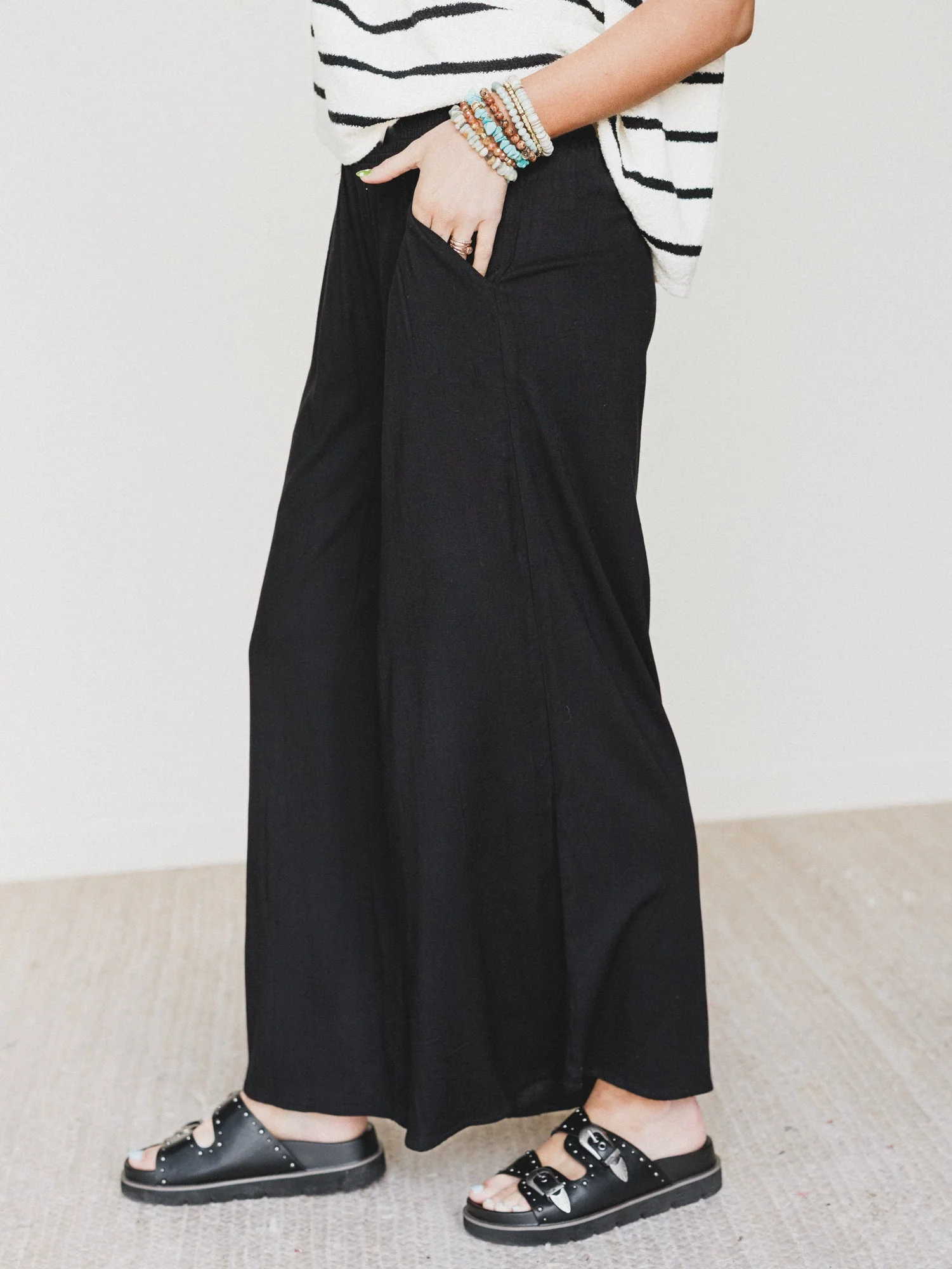 Seek The Moon Wide Leg Pants - Black - Image 2
