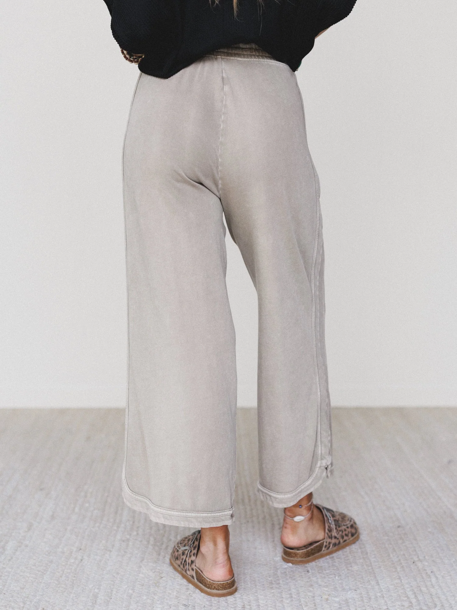 So Comfy Wide Leg Pant Cropped Length - Mocha - Image 6