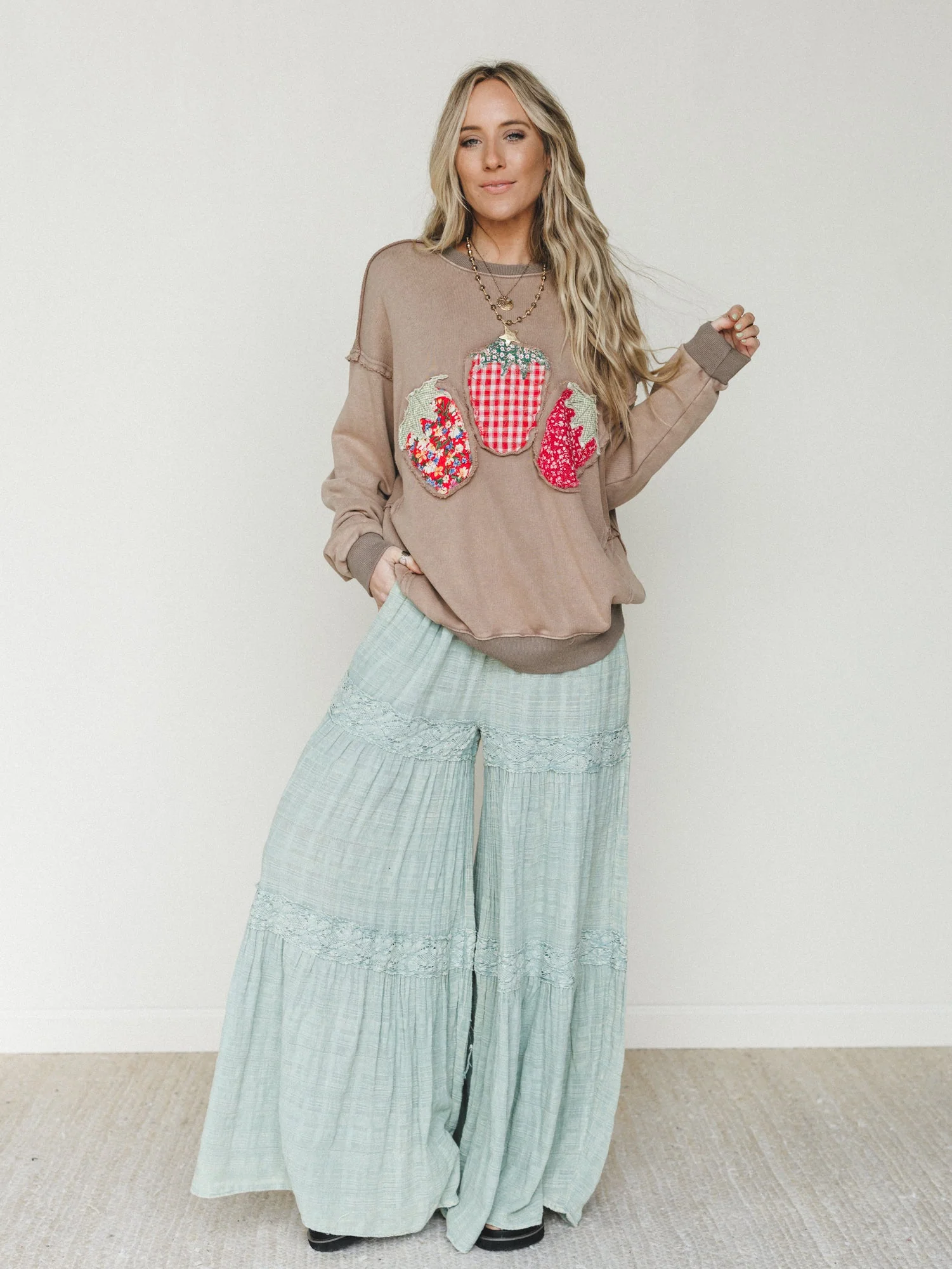 Strawberry Fields Pullover - Mocha - Image 8