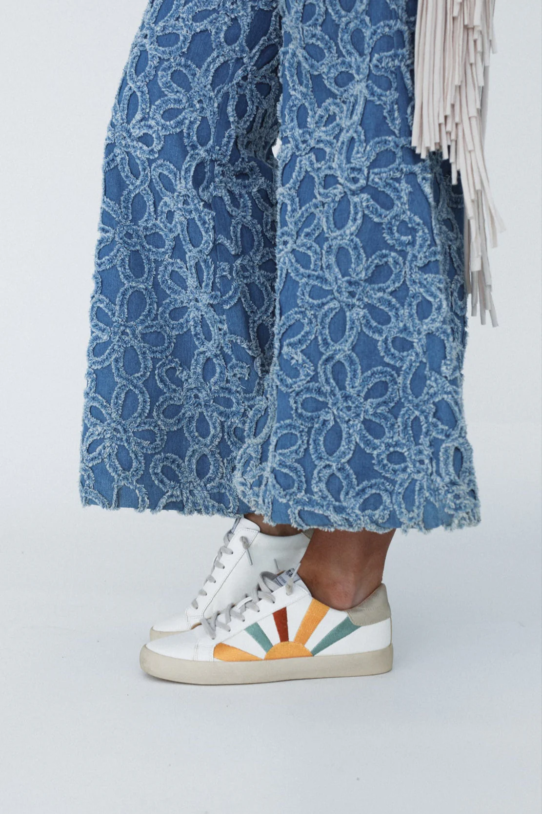 Sun Rays Retro Sneakers - Blue - Image 3