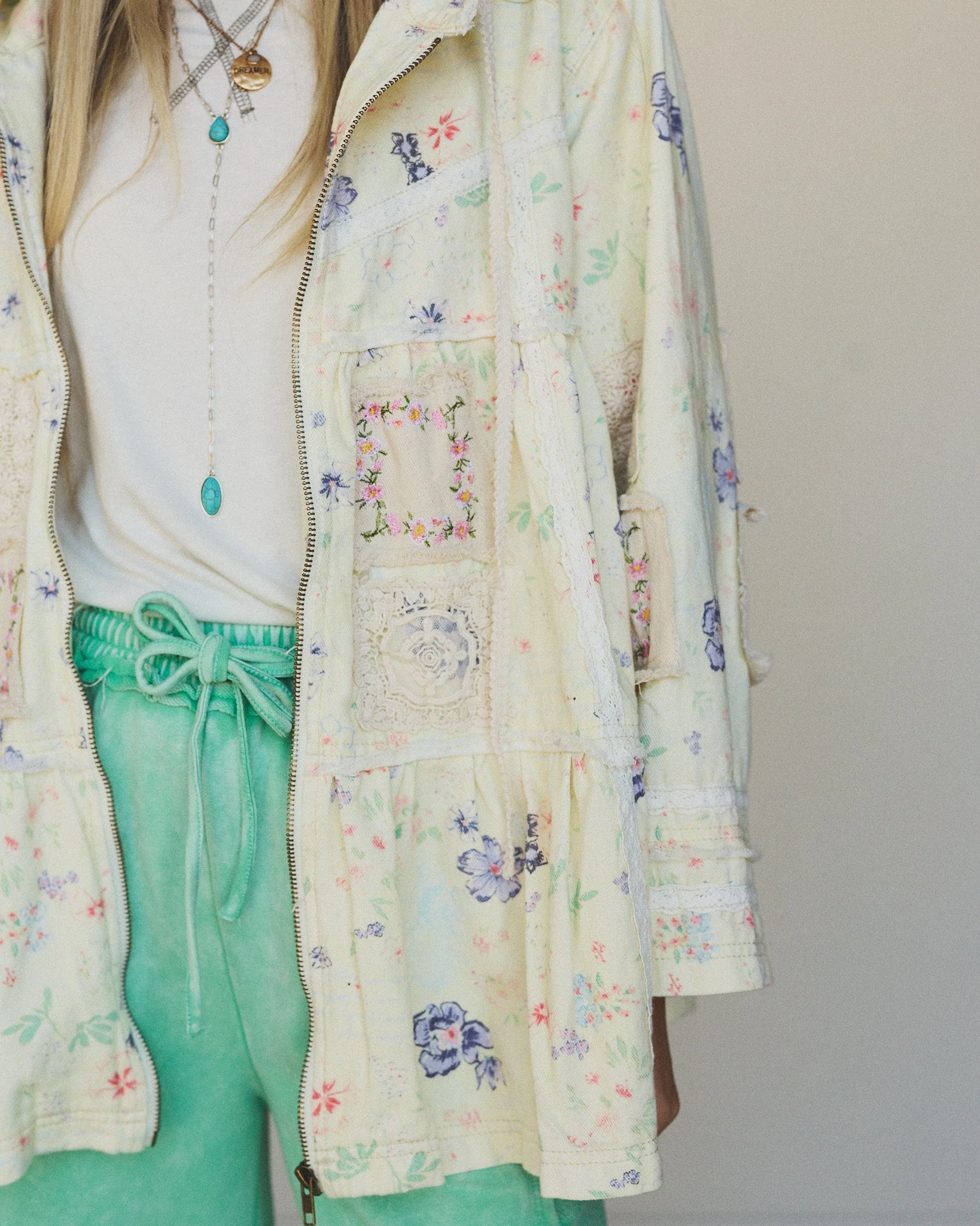 Sweet Energy Shacket - Cream Floral - Image 3