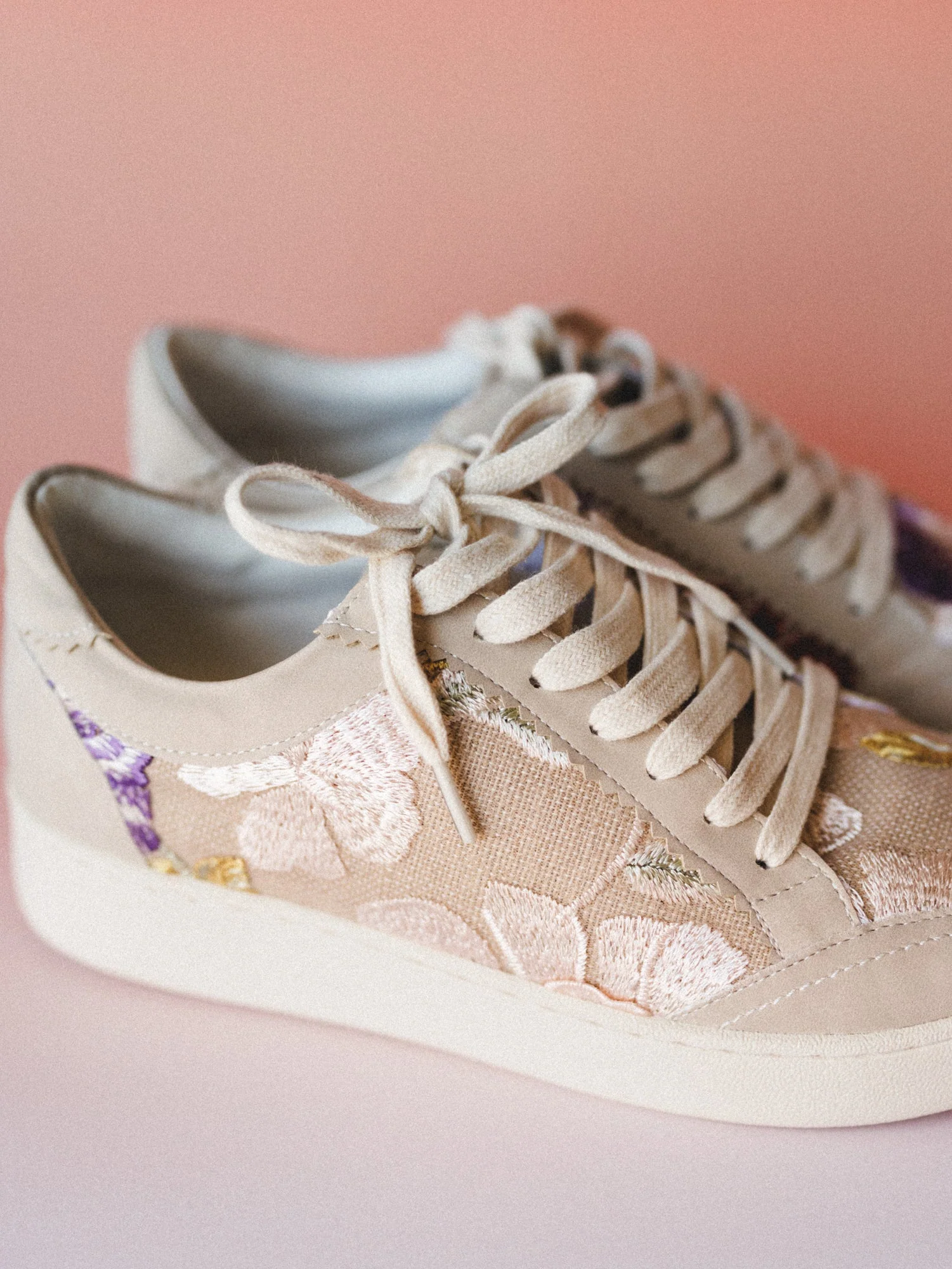 Tammi Sneaker - Light Grey Floral - Image 5