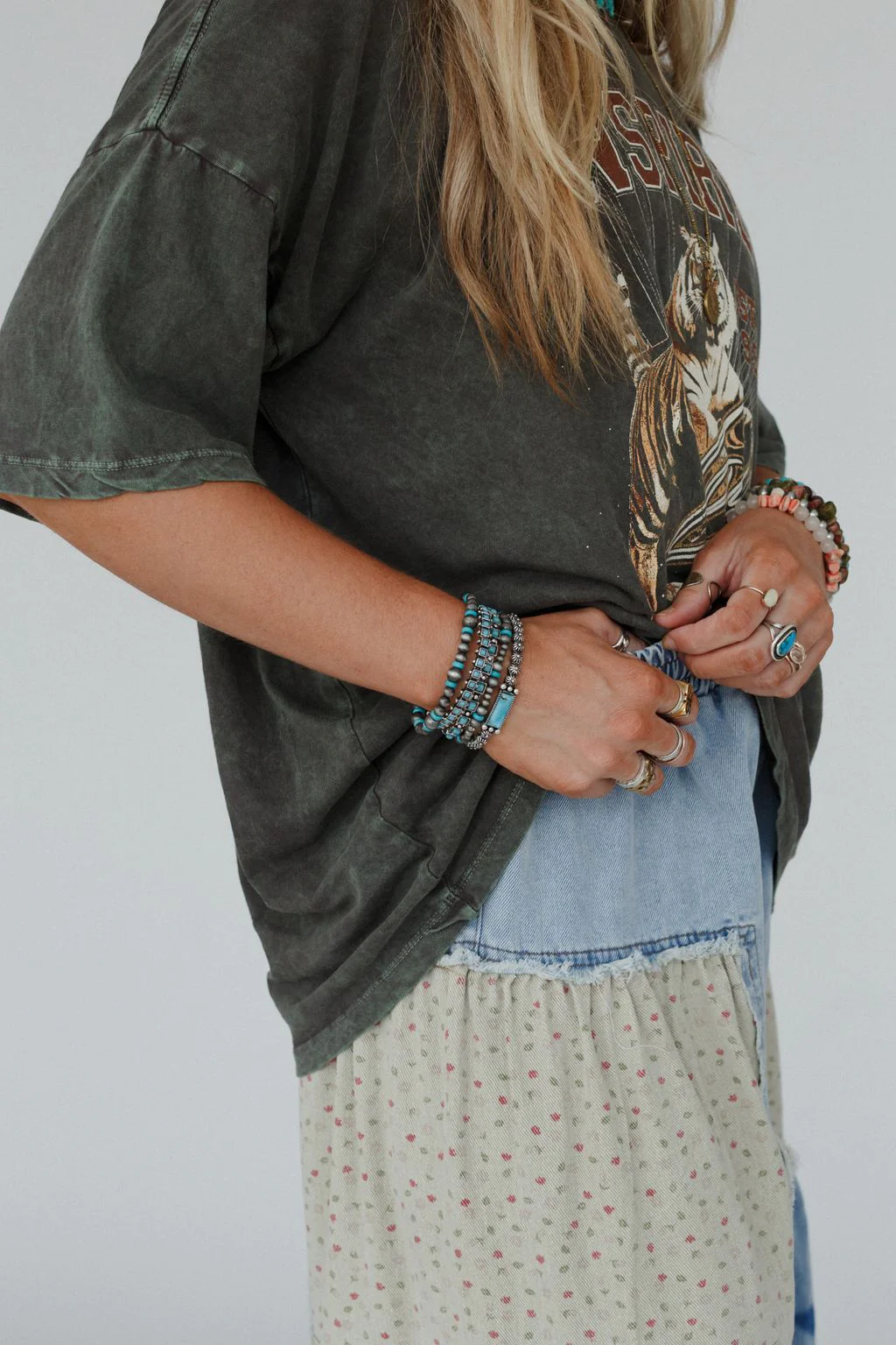 Tawny Stone Bracelet Set - Turquoise - Image 3